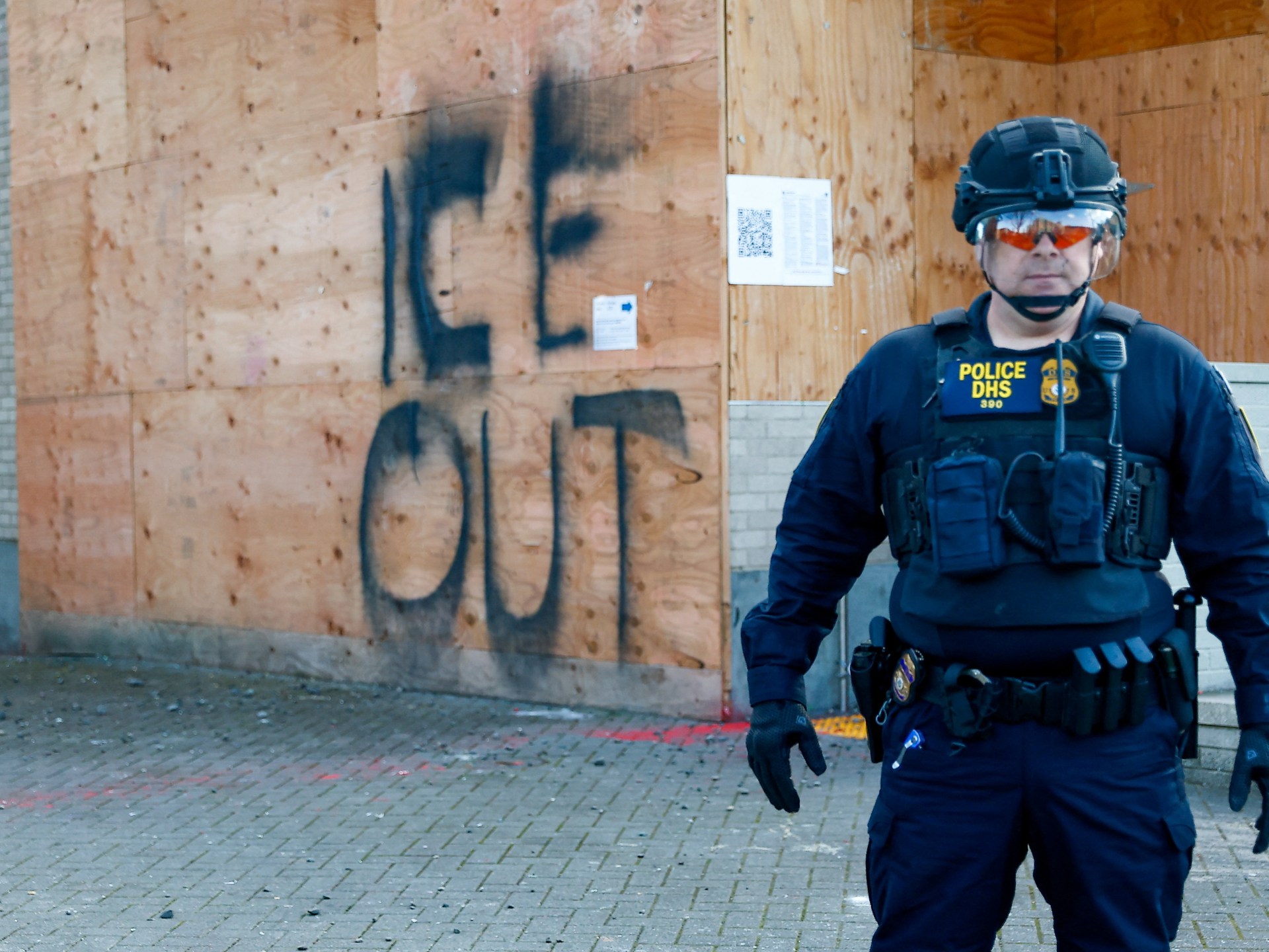 عشرات المخالفات في أكبر معسكر لاحتجاز المهاجرين بأمريكا