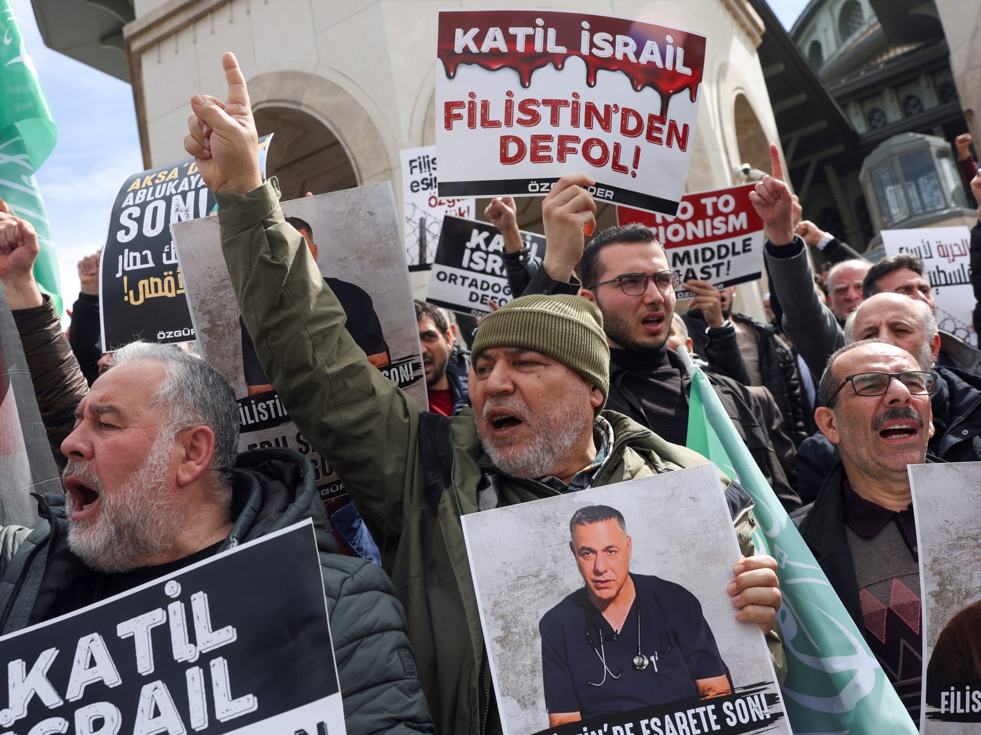 من دمشق إلى أوسلو.. مظاهرات غاضبة ضد قانون إعدام الأسرى الفلسطينيين