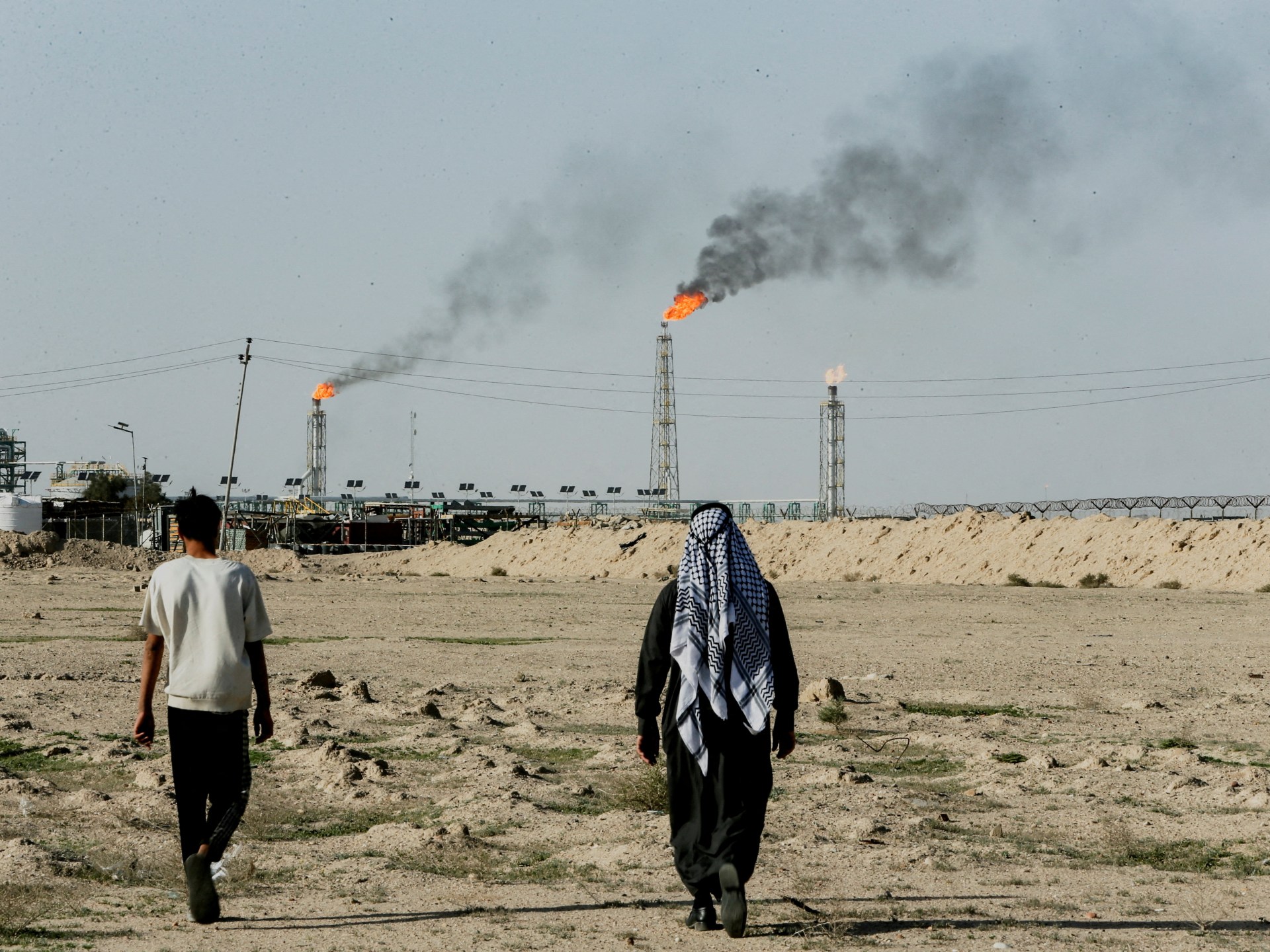 العراق.. حريق بمستودعات نفط في البصرة و19 هجوما على قواعد أمريكية