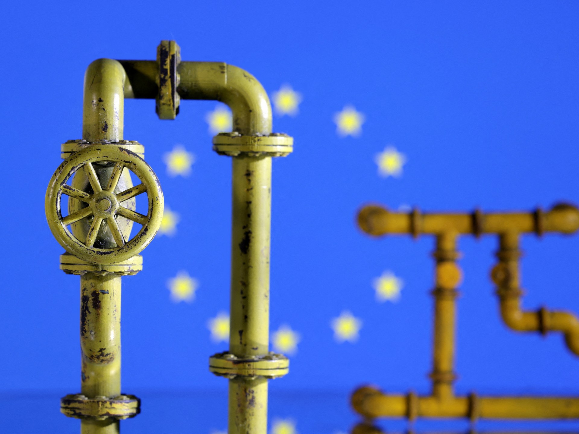 تراجع حاد لنمو القطاع الخاص بمنطقة اليورو بسبب حرب إيران