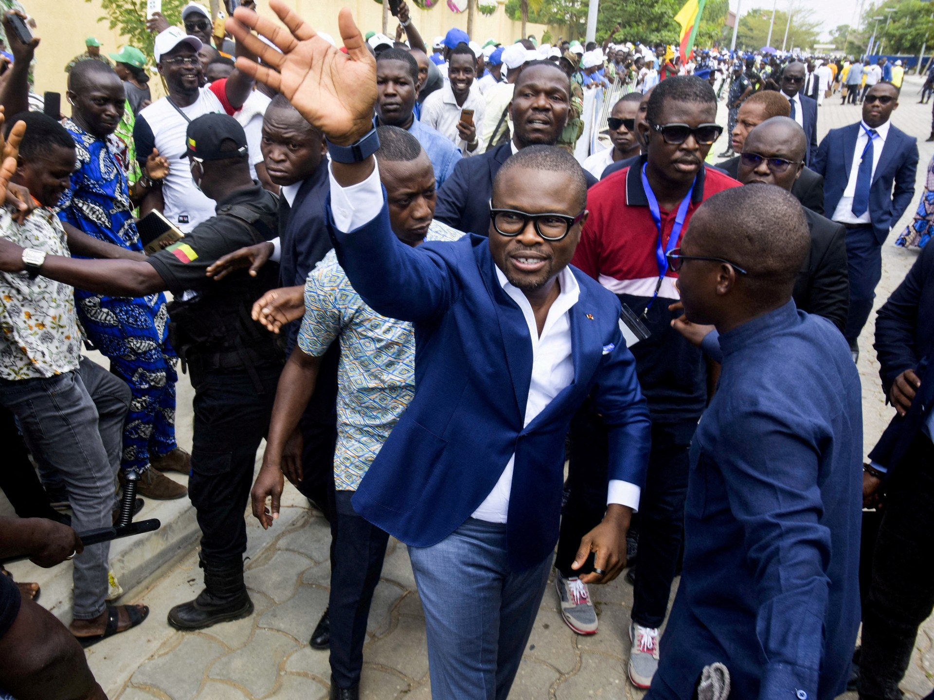 واداغني رئيسا لبنين.. من هو؟ كيف وصل؟ وما الذي ينتظره؟