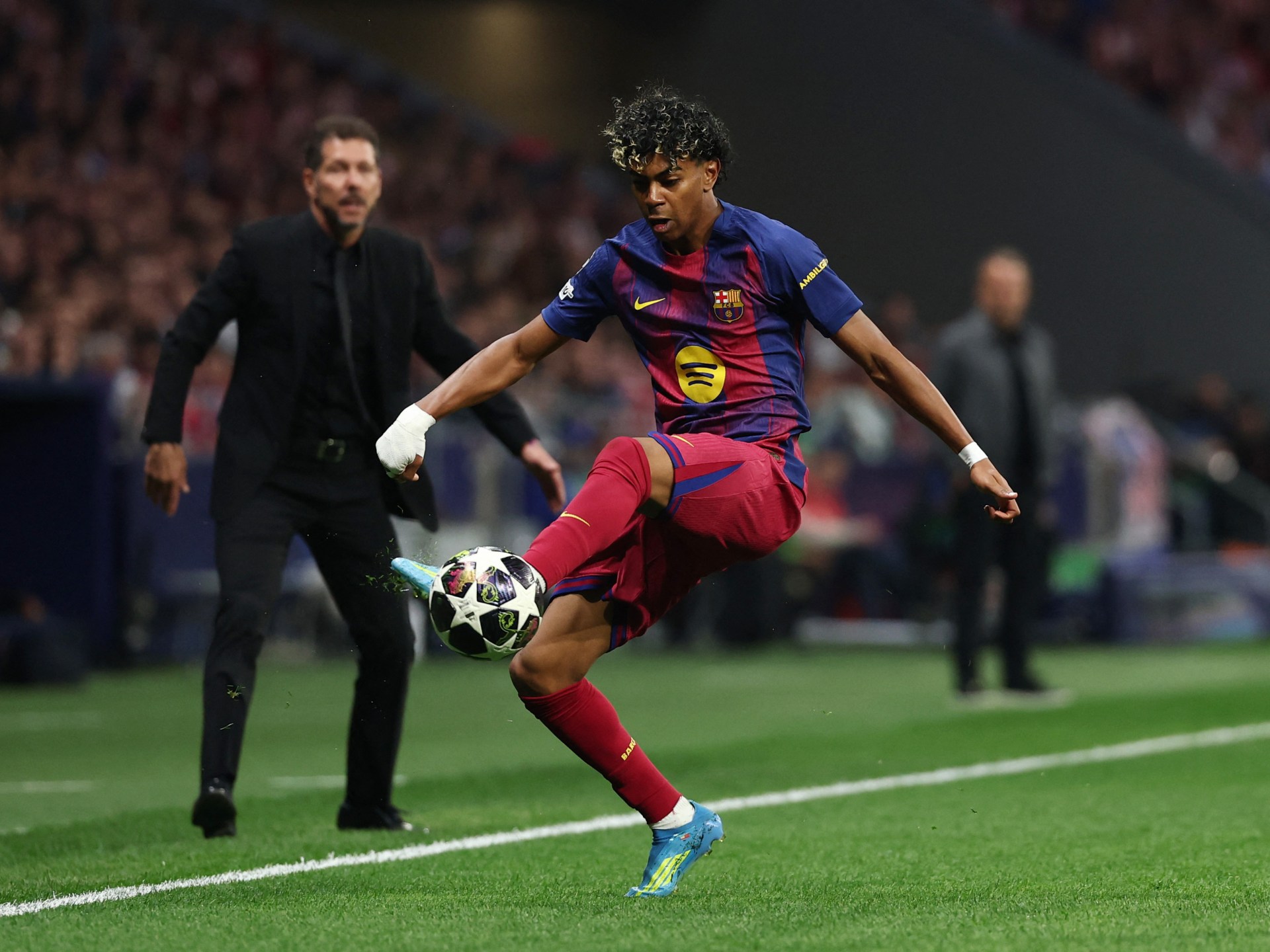 لماذا يخشى رود خوليت على مستقبل لامين جمال؟