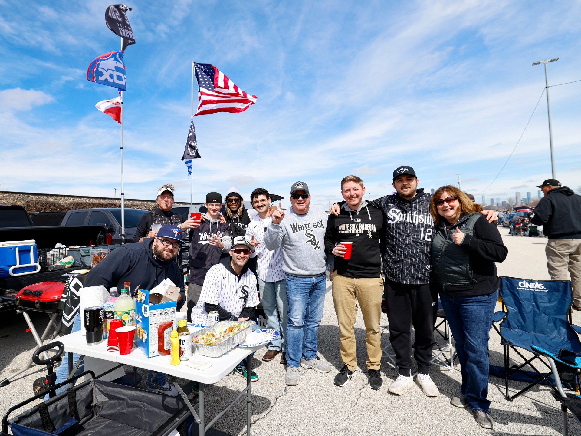 صدام مبكر بين الفيفا والتقاليد الأمريكية قبل مونديال 2026