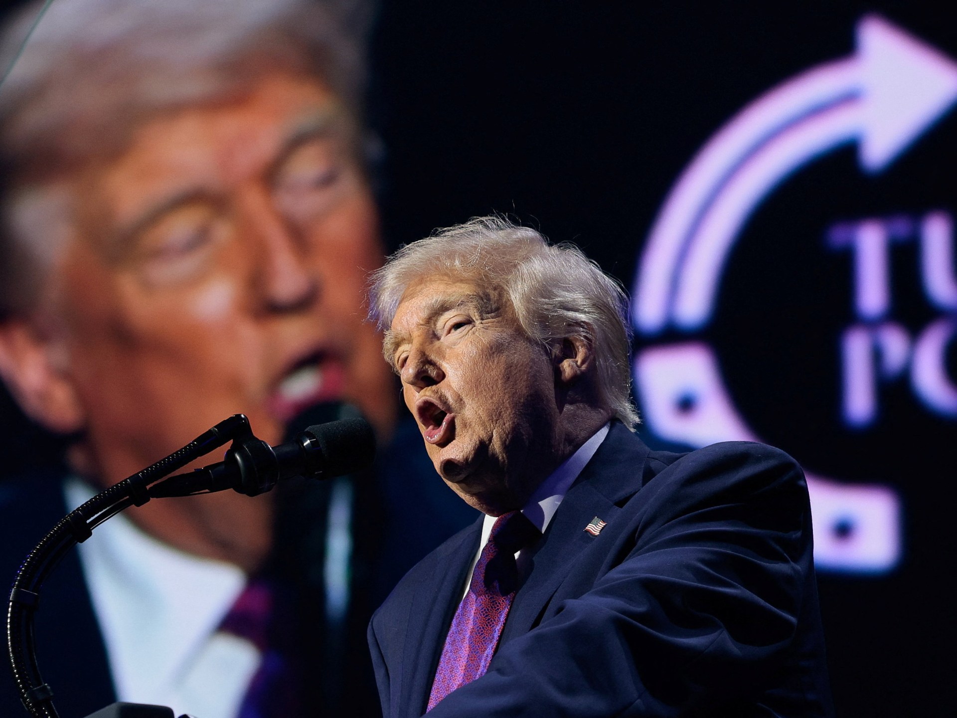 صحف عالمية: استخدام الدين لتبرير الحرب يعمق الانقسام في أمريكا