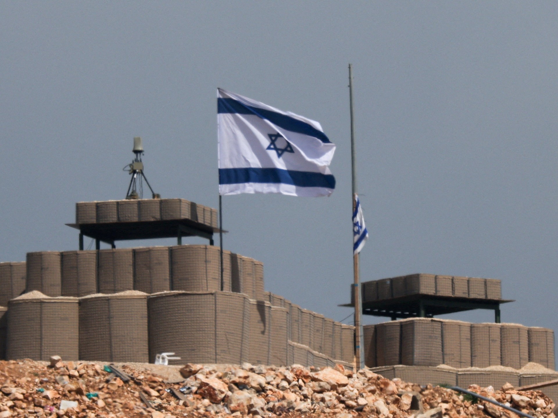 حدود الوهم.. إسرائيل تحيي عقيدة "السور والبرج"