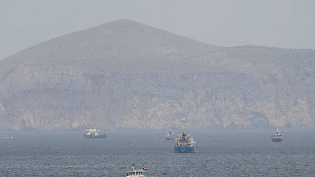 النفط يرتفع 3% فوق 110 دولارات مع تعثر مفاوضات أمريكا وإيران