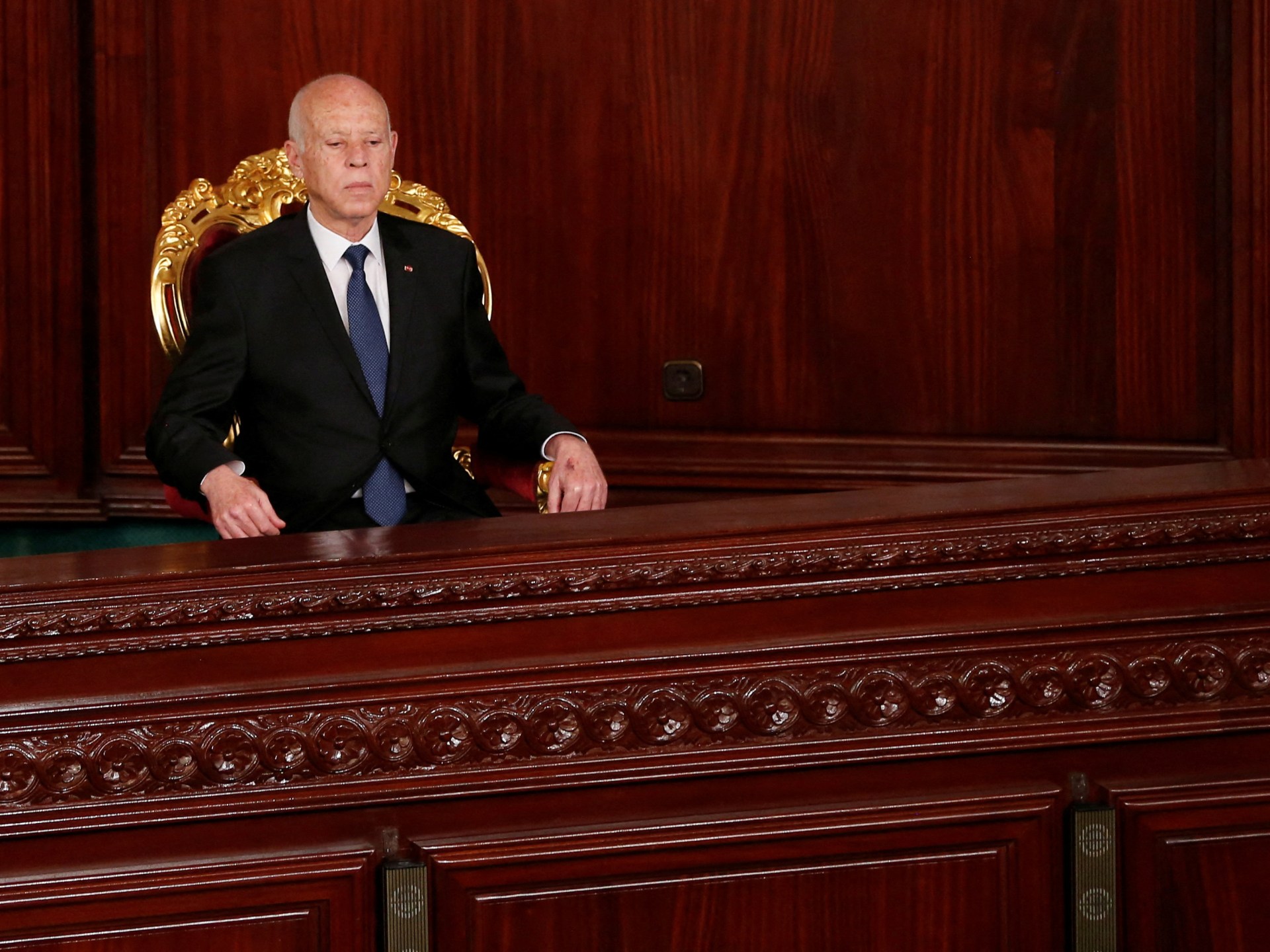 السلطات التونسية تمنع رابطة حقوق الإنسان من النشاط لمدة شهر