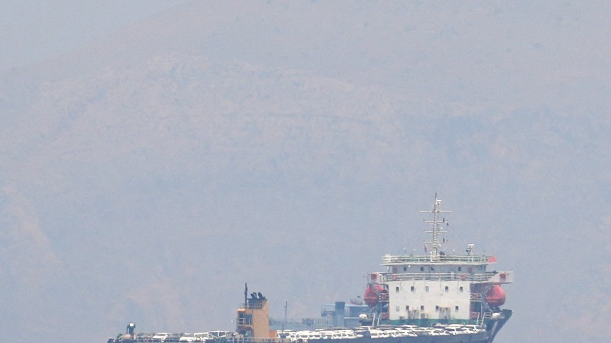 وثيقة أمريكية مسربة تقترح إنشاء تحالف جديد لفتح مضيق هرمز