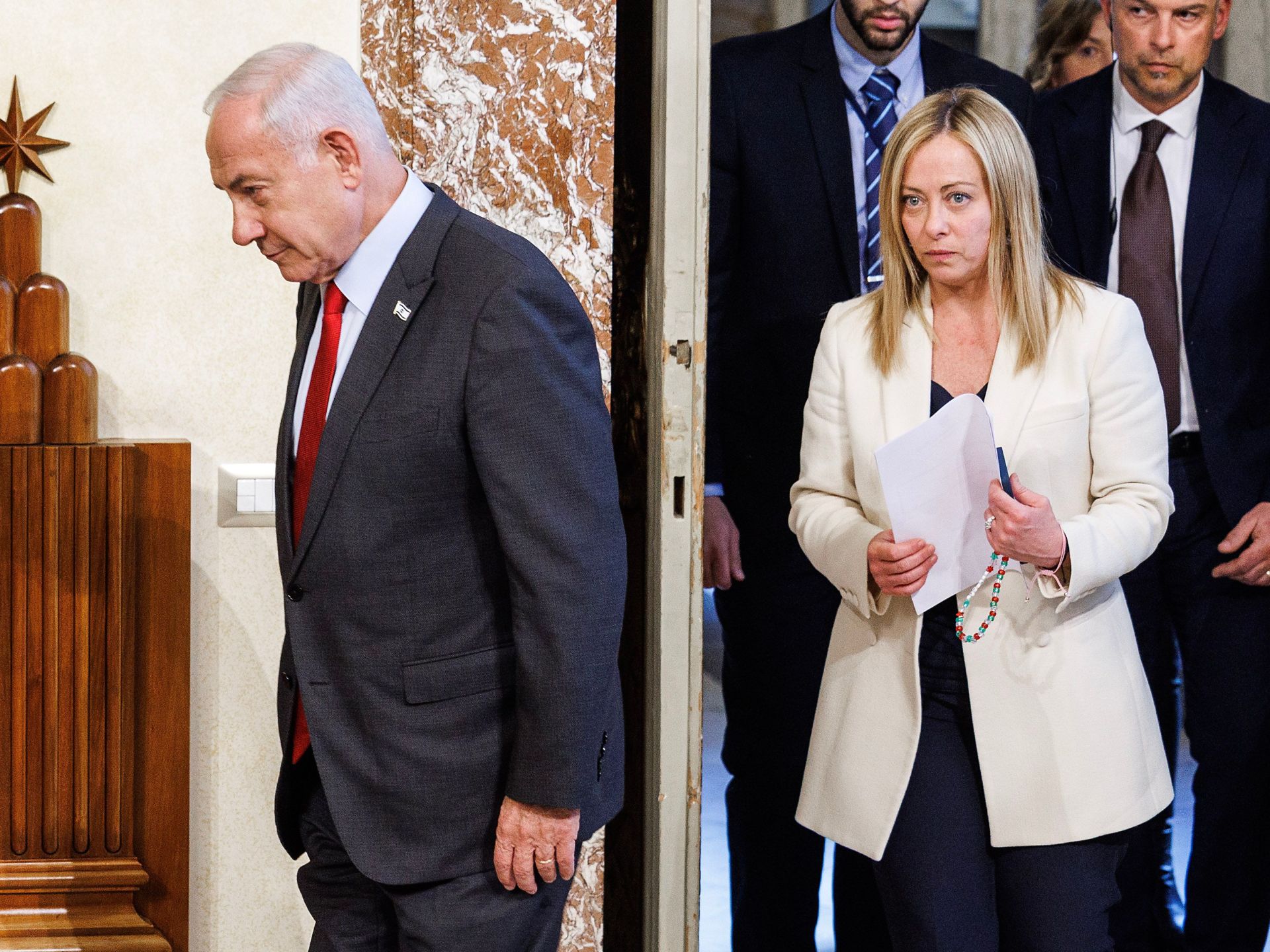 روما تطوي صفحة التعاون مع إسرائيل.. لماذا فعلتها ميلوني الآن؟