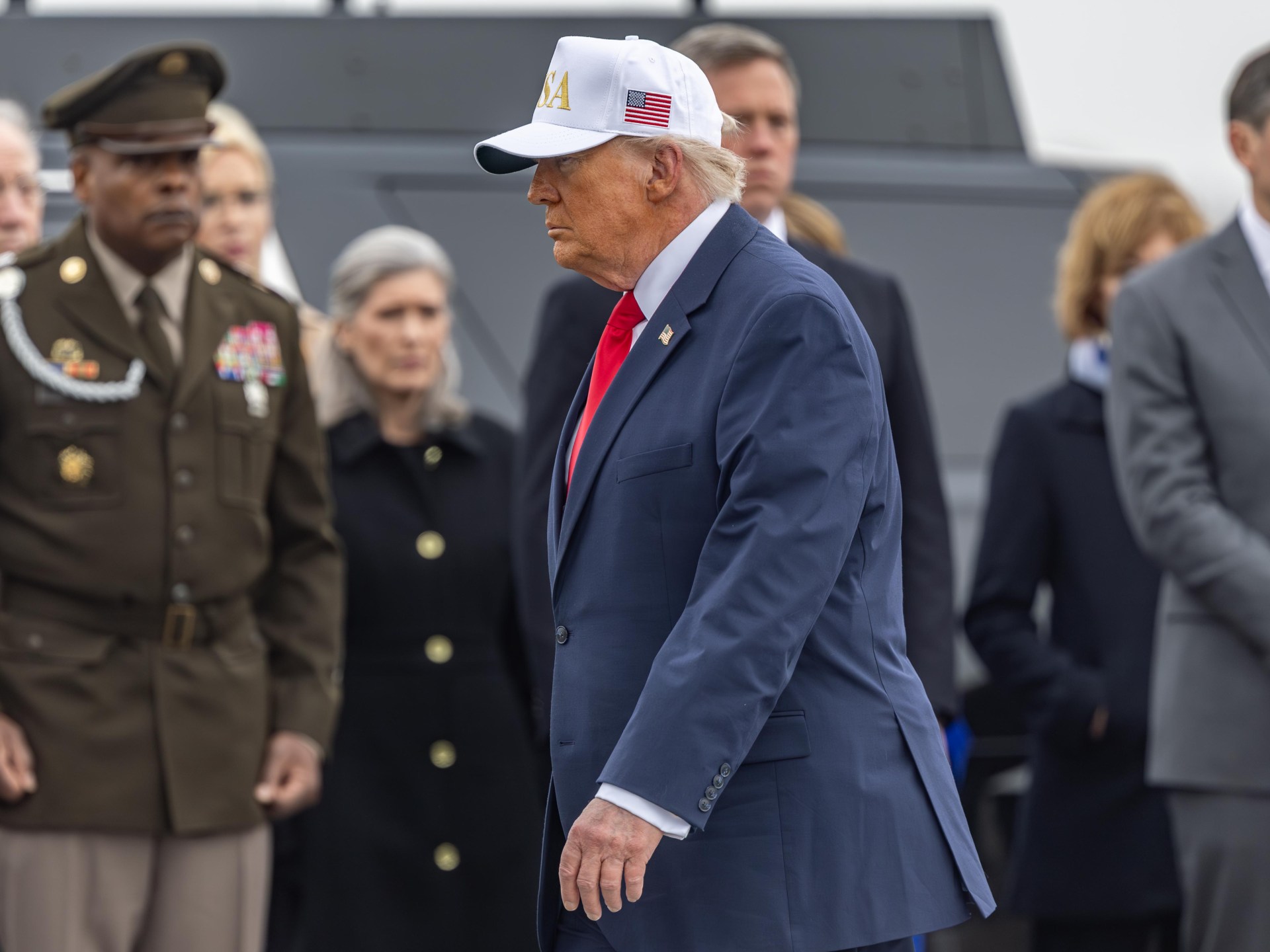 أكبر حملة إقالات في تاريخ الجيش.. لماذا يكره ترمب الجنرالات؟