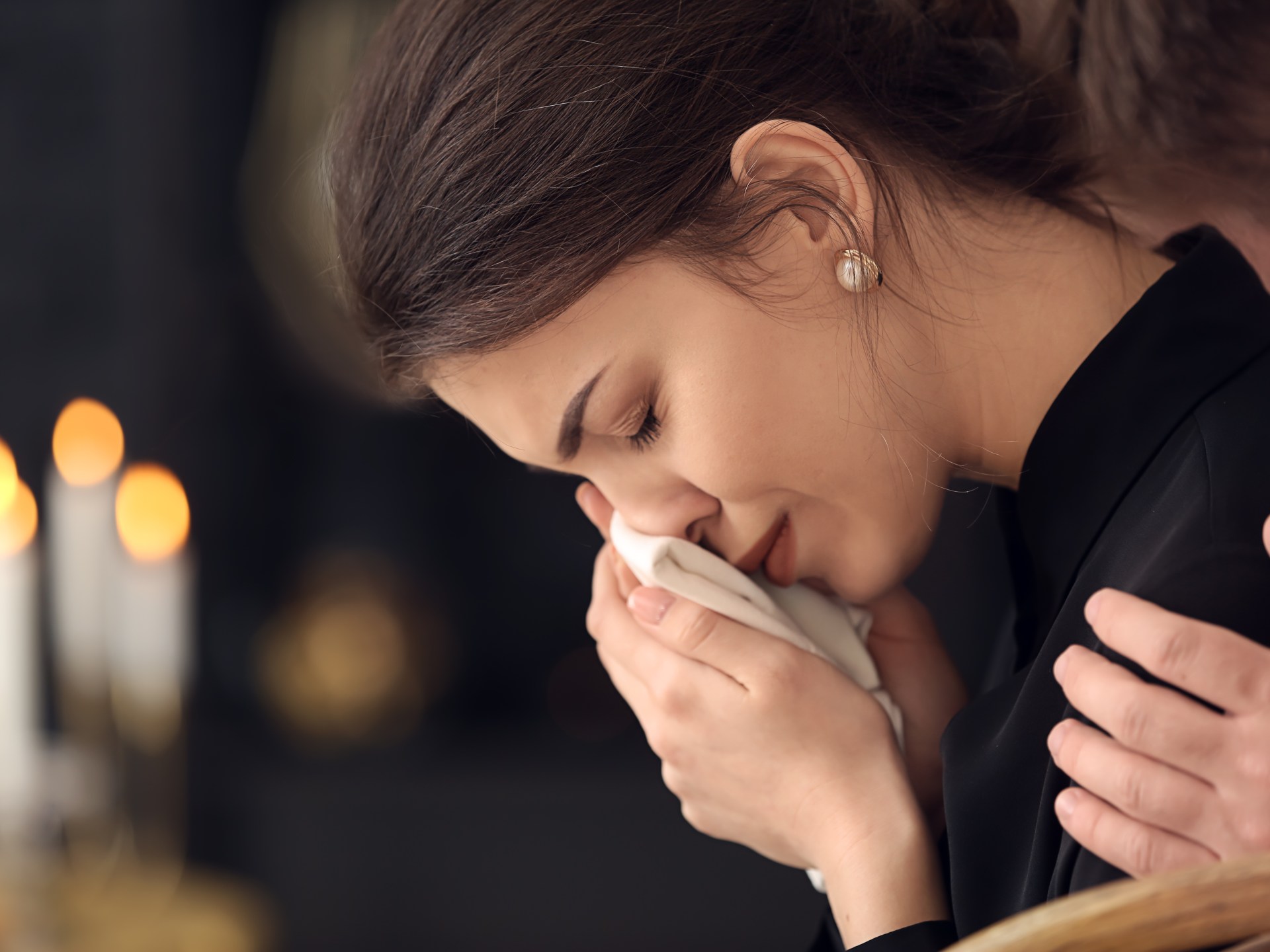 تظنها مواساة لكنها تعمق الجرح.. 3 كلمات لا تقولها أبدا لمن يمر بوقت عصيب