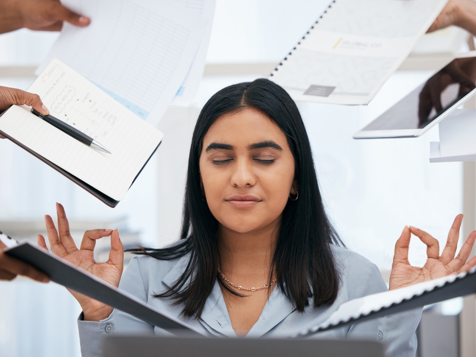 فن اللا شيء.. مهارة بسيطة تنقذك من استنزاف العمل المستمر