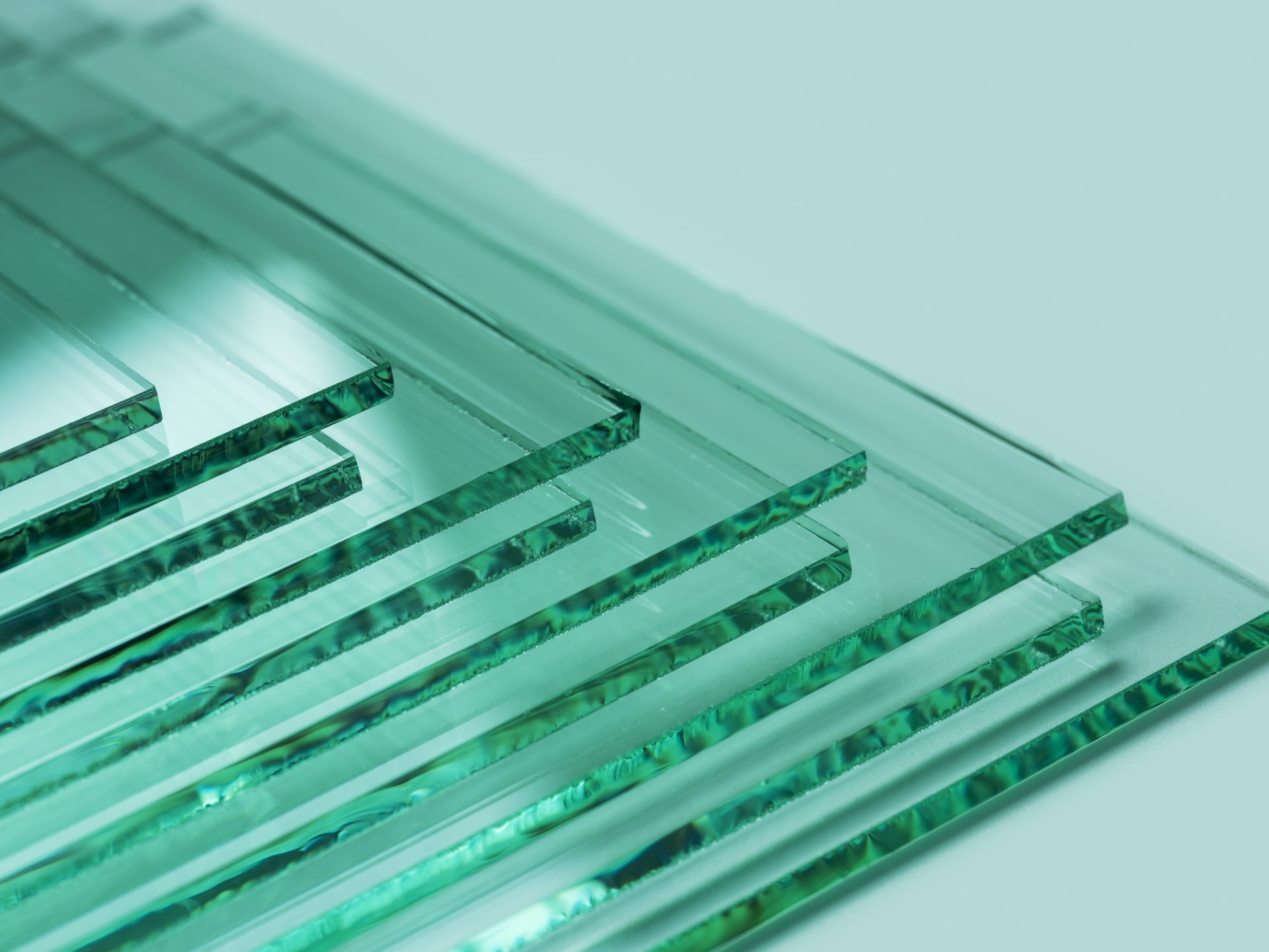 ليس صلبا ولا سائلا.. "المنطقة الرمادية" للزجاج تربك العلماء