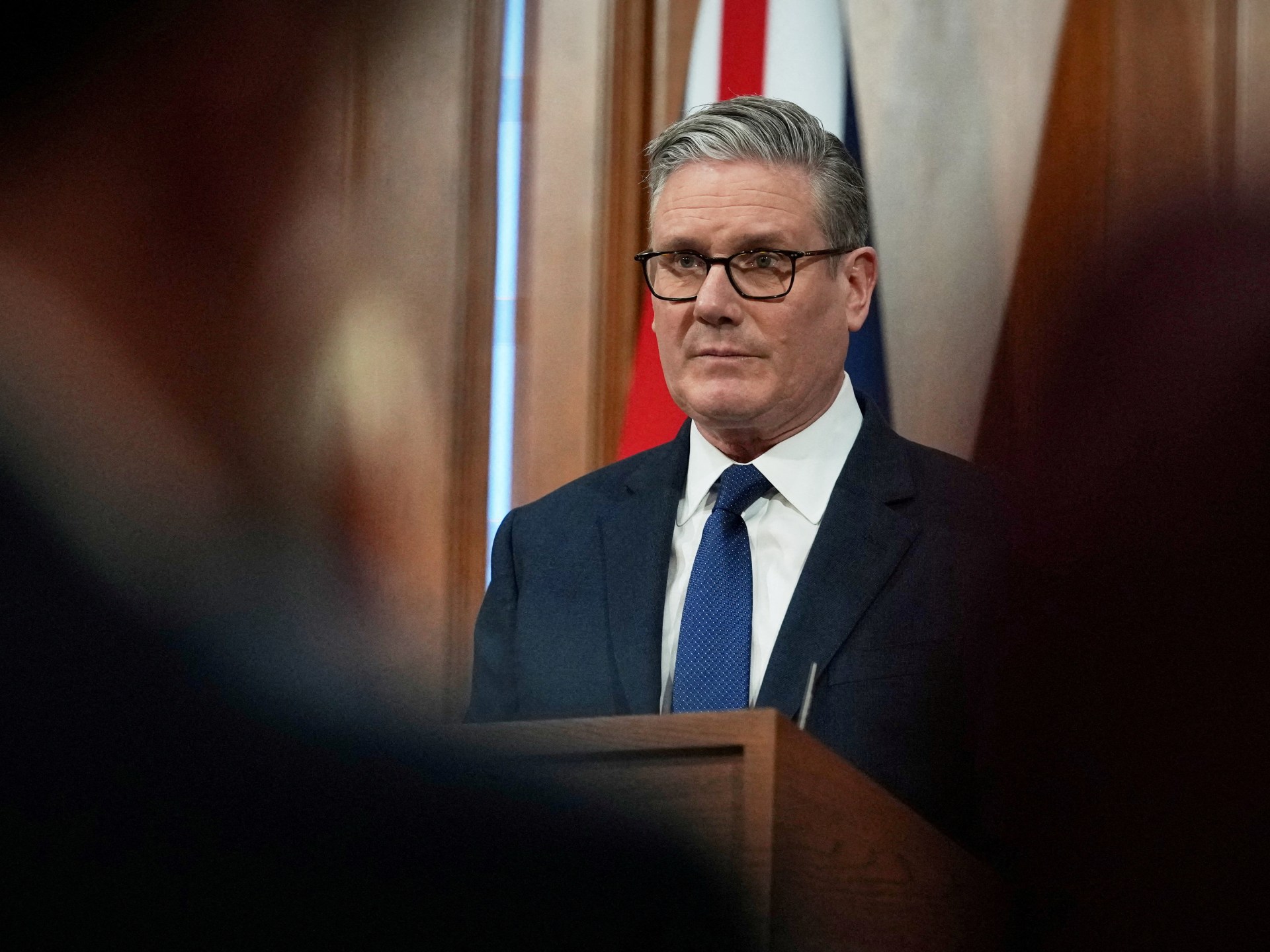 كاتب: الحرب العالمية الثالثة أقرب مما يُتصور وبريطانيا في غفوة