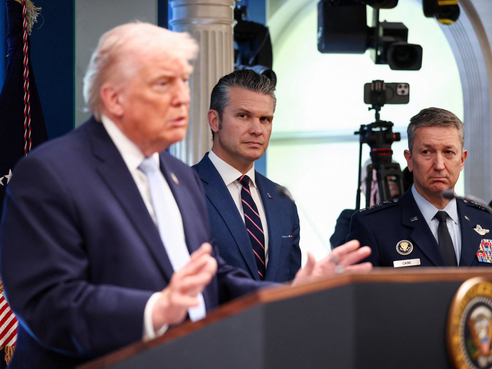 "للمنتصر تعود الغنائم".. 6 خلاصات من مؤتمر ترمب حول إيران