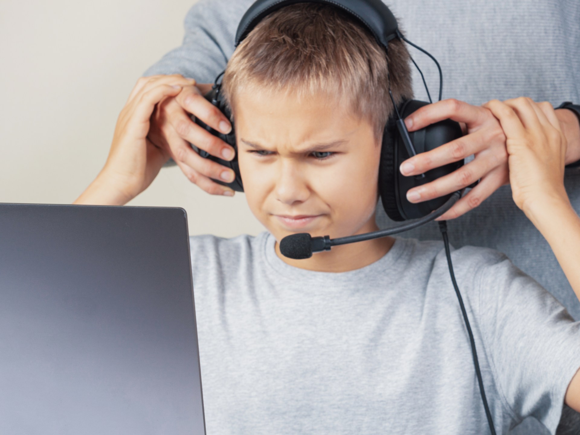 كيف حولت حادثة "كهرمان مرعش" غرف أطفالنا إلى مناطق عمليات؟