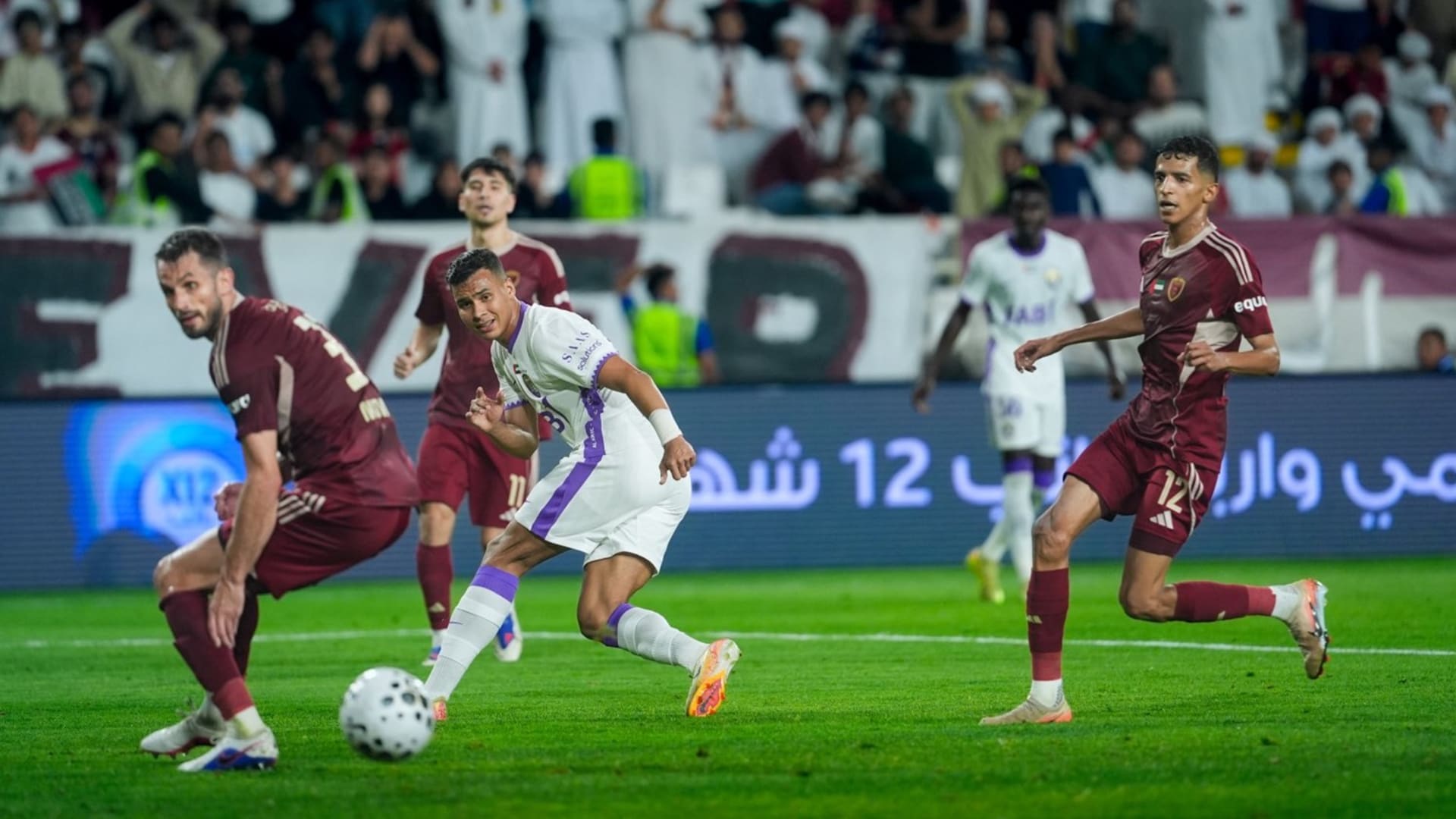 العين والوحدة.. "الهيمنة المحلية أو إنقاذ الموسم" في كلاسيكو الإمارات المتجدد