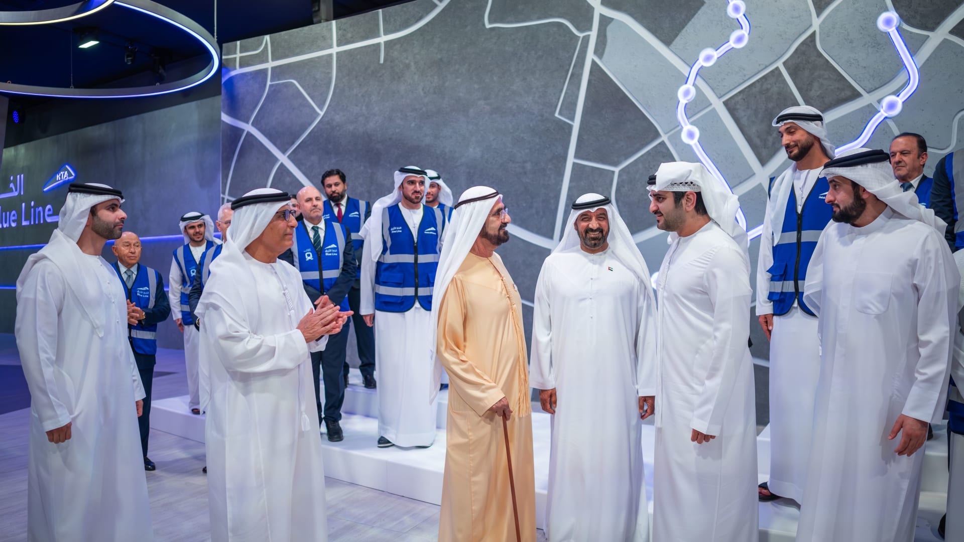 "رهان على المستقبل".. محمد بن راشد يدشن أعمال الحفر في أنفاق الخط الأزرق لمترو دبي