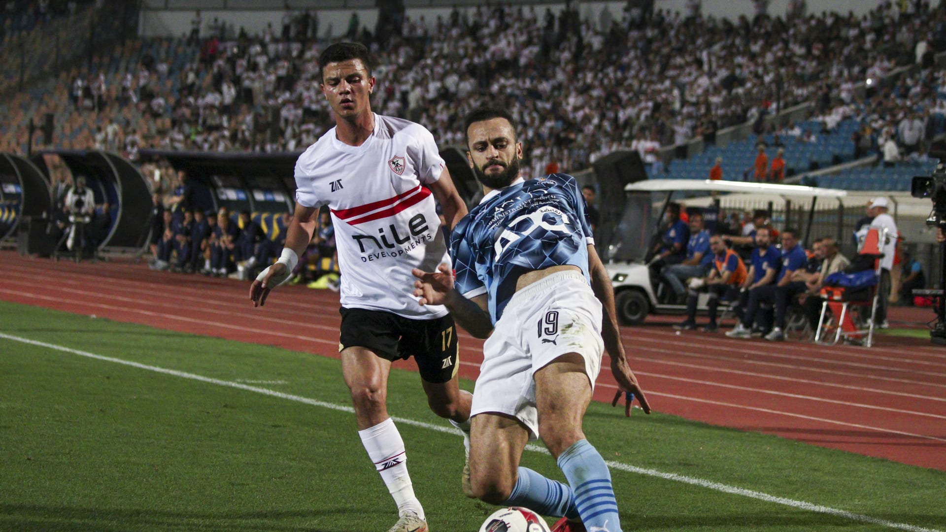 الزمالك والأهلي وبيراميدز.. ماذا يحتاج كل فريق للفوز بلقب الدوري المصري؟