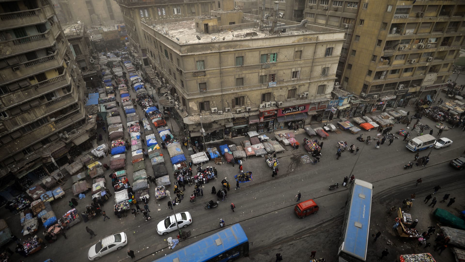 "رفضت الزواج منه".. داخلية مصر تكشف تفاصيل فيديو لشخص يهدد سيدة وإرساله صورها لزوجها