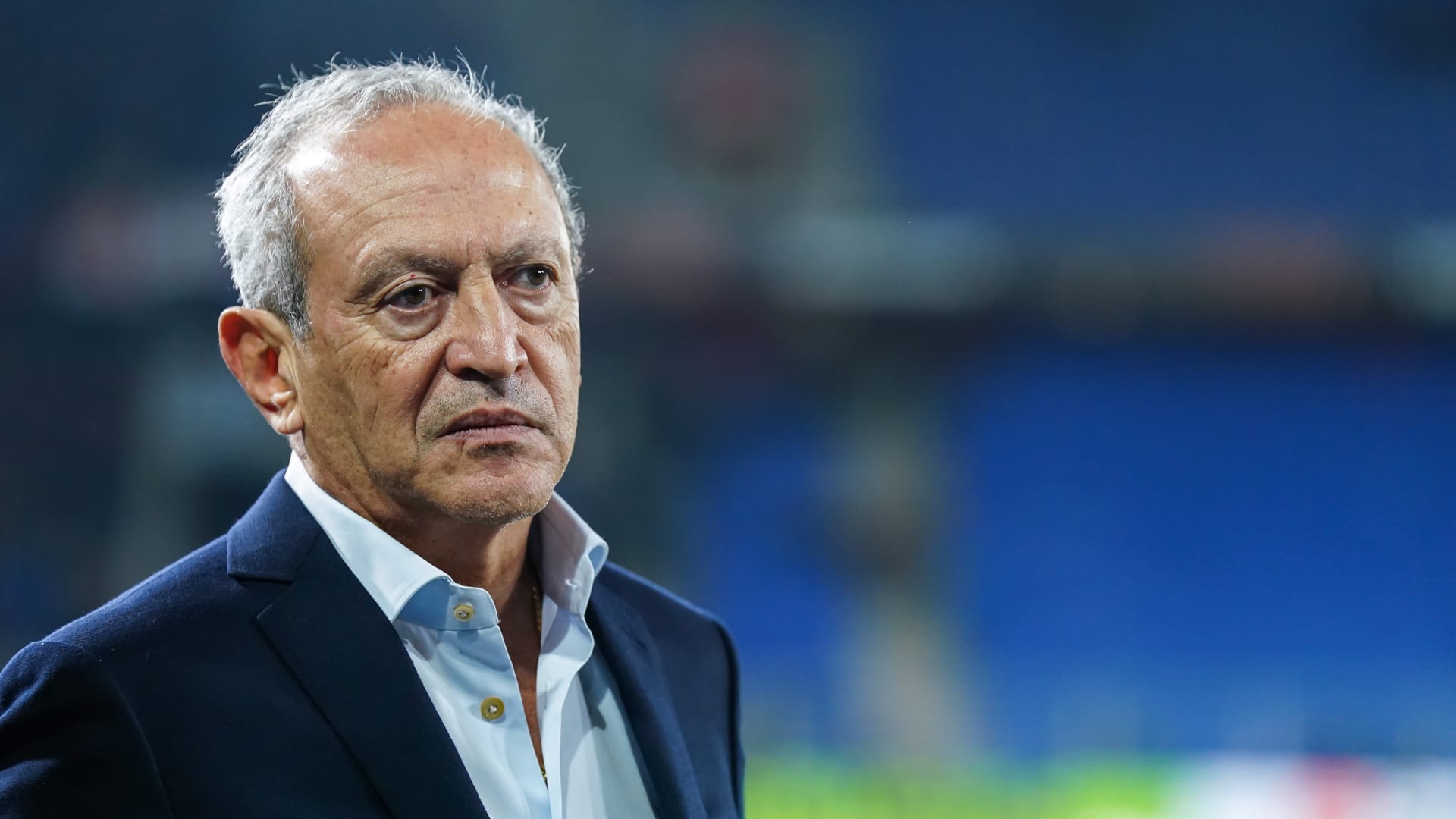 الملياردير المصري ناصف ساويرس.. كيف ساهم بقيادة أستون فيلا من الهبوط إلى أول نهائي أوروبي منذ عقود؟