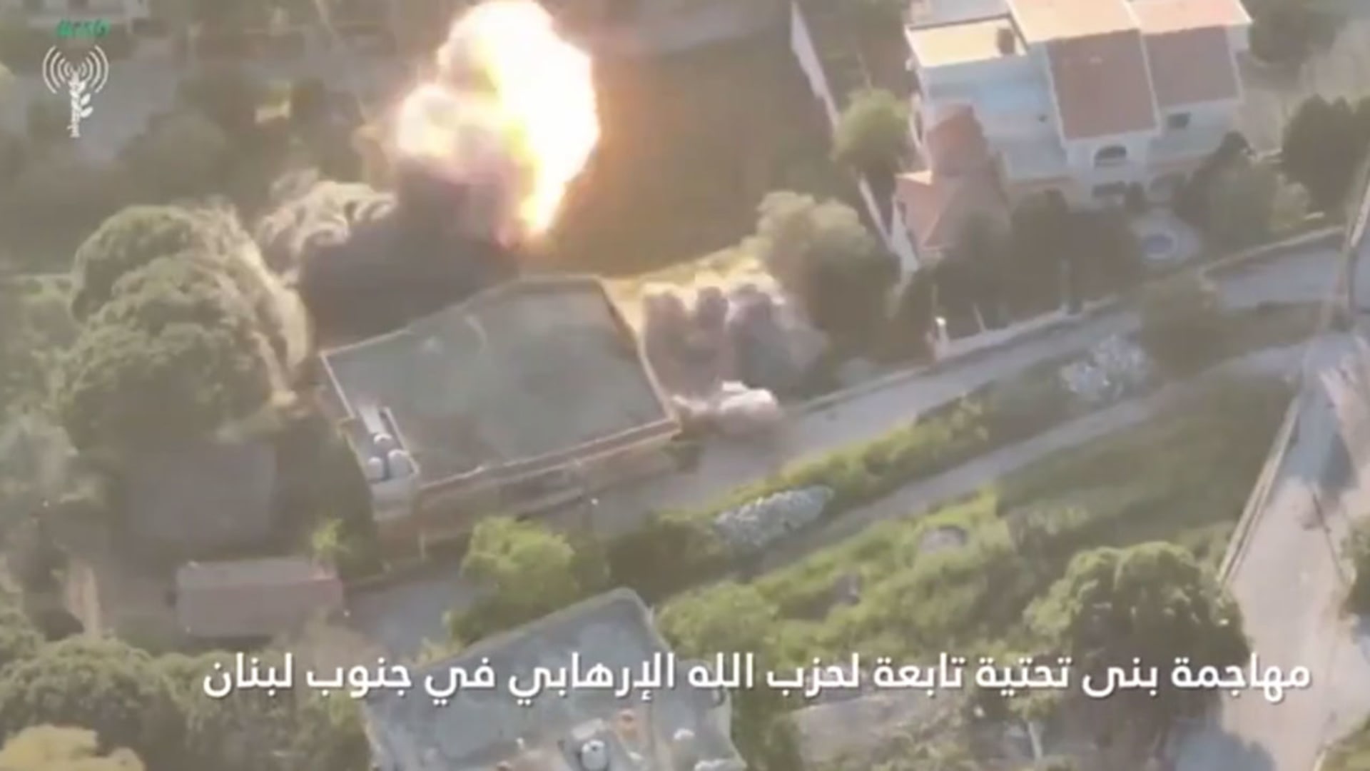 حزب الله يتبنى هجمات عبر الحدود فيما تشن إسرائيل غارات على جنوب لبنان