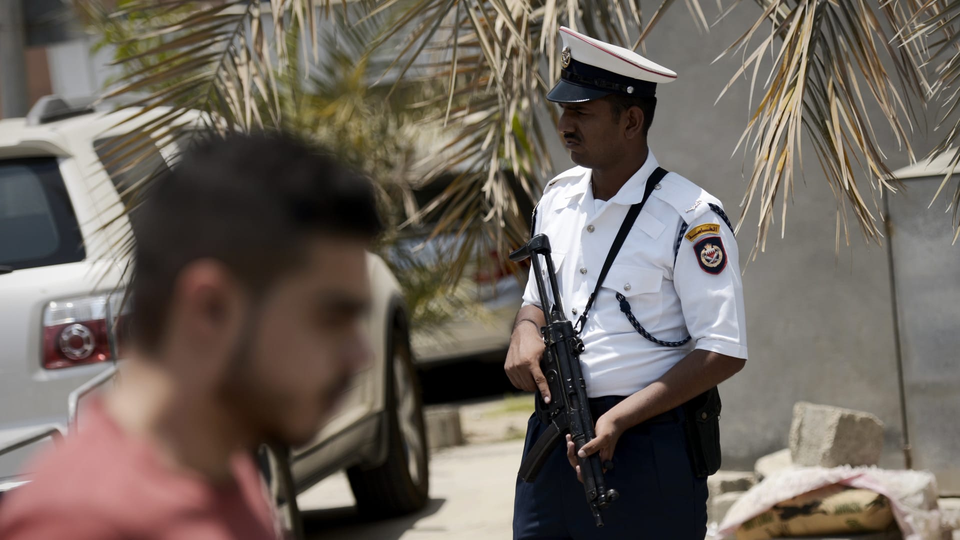 البحرين تعلن القبض على "التنظيم الرئيسي" المرتبط بالحرس الثوري الإيراني