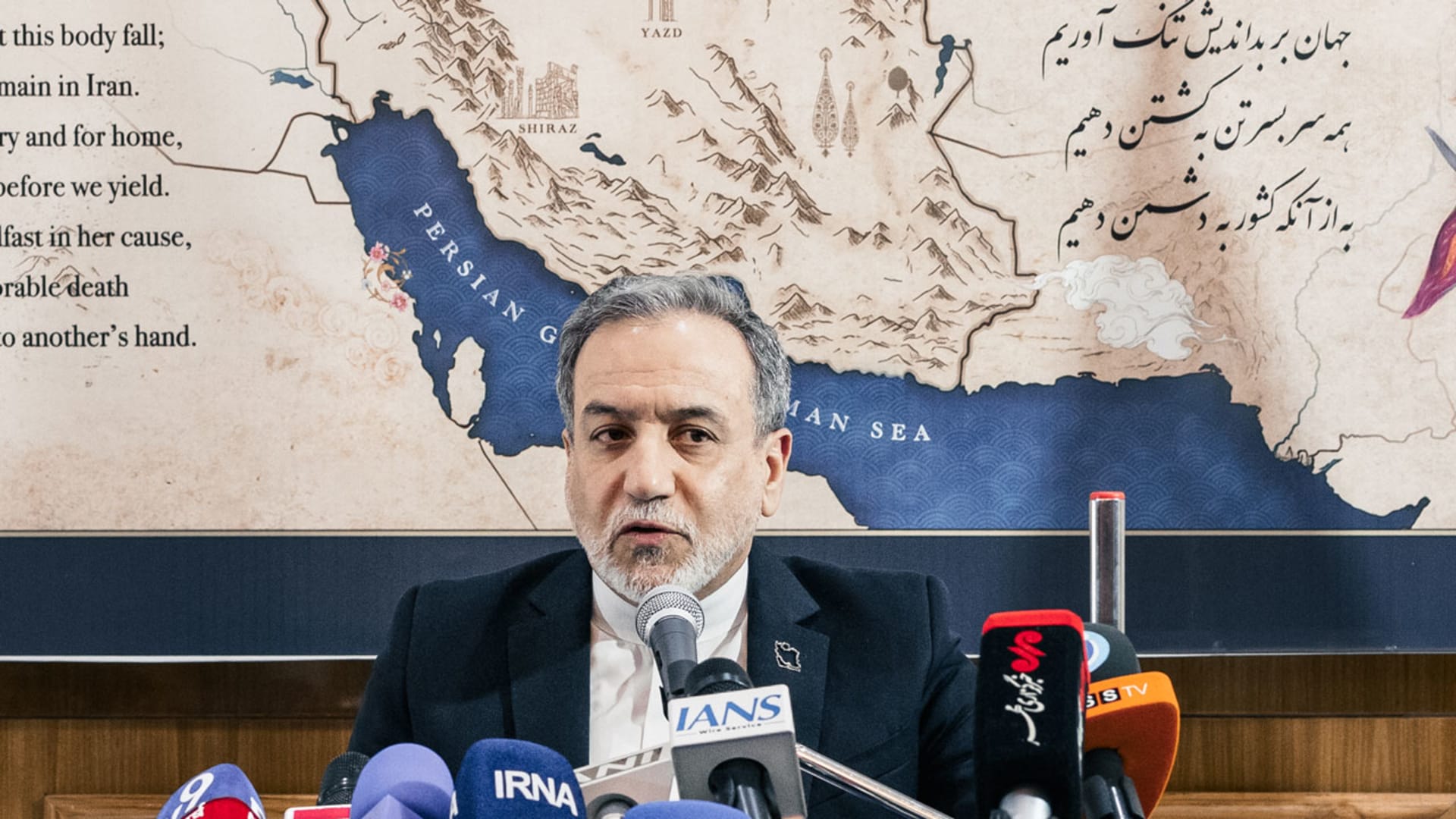 بالأرقام.. عراقجي يعلق على تقرير خسائر أمريكا "المحتملة" بإيران بتقرير الكونغرس