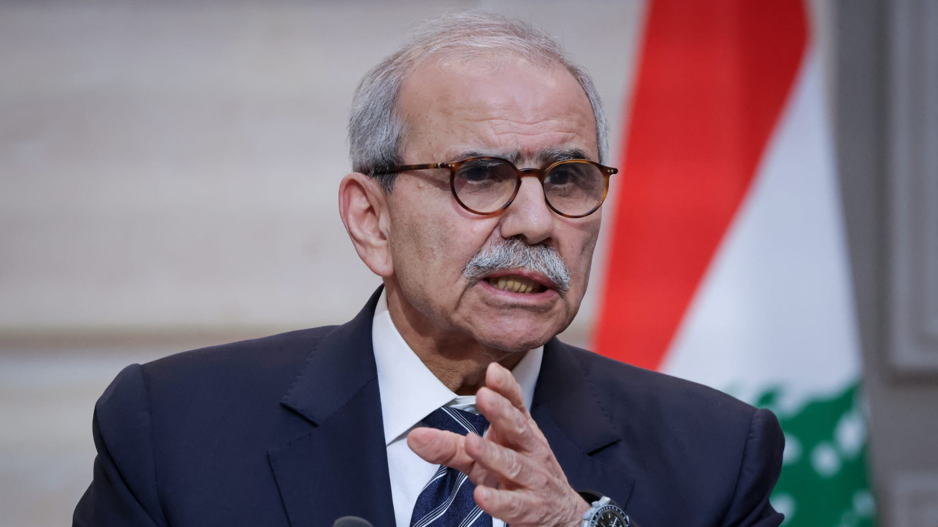 بيان أمريكي بعد دعوة "متهورة" من حزب الله لرحيل الحكومة اللبنانية