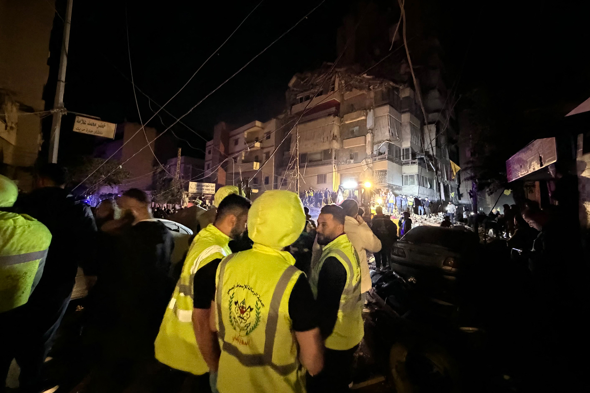 سيناريوهات ورسائل بالنار.. 5 أسئلة تشرح أبعاد اغتيال قائد "الرضوان" ببيروت