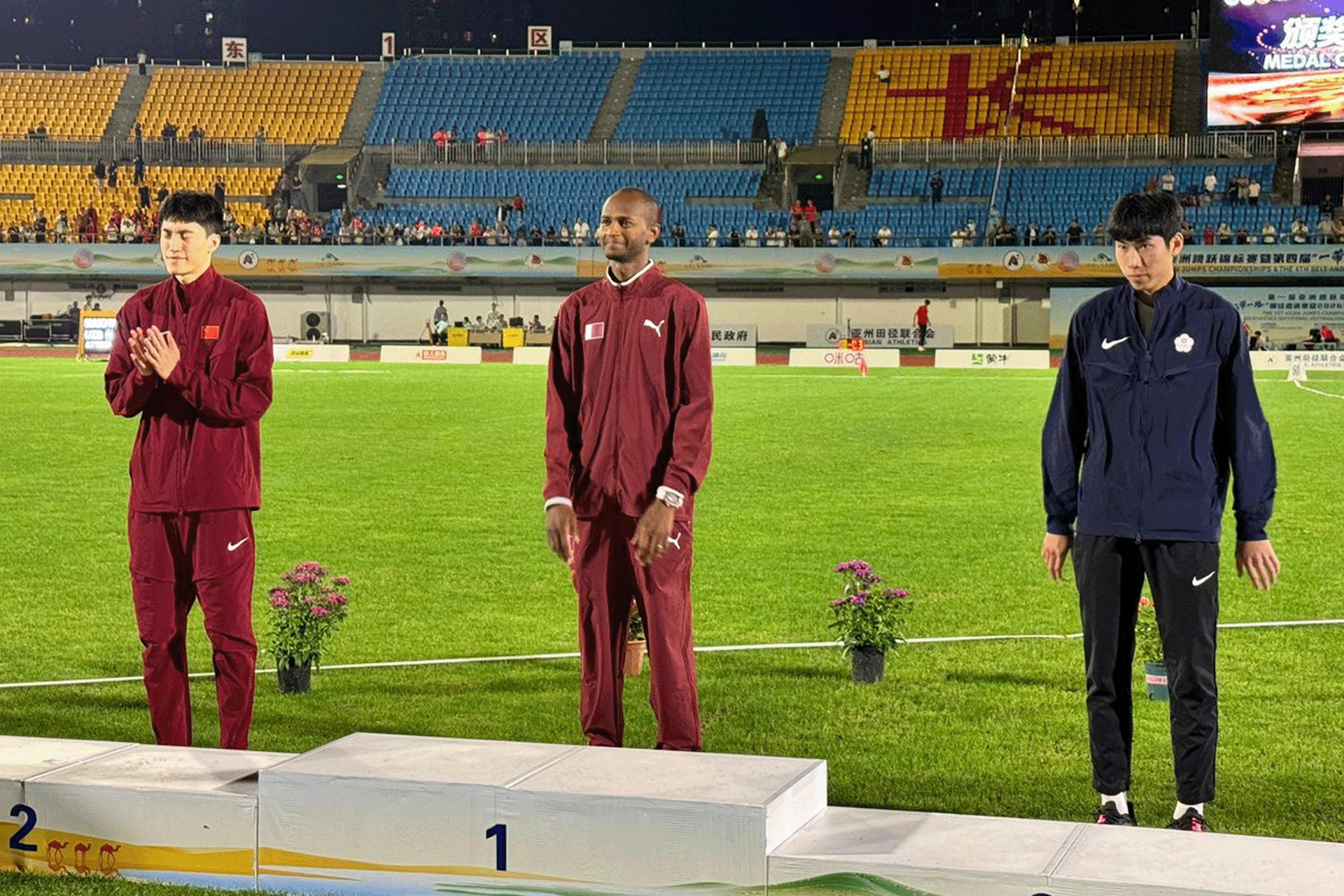 القطري معتز برشم يتوج بذهبية الوثب العالي في بطولة آسيا للقفز