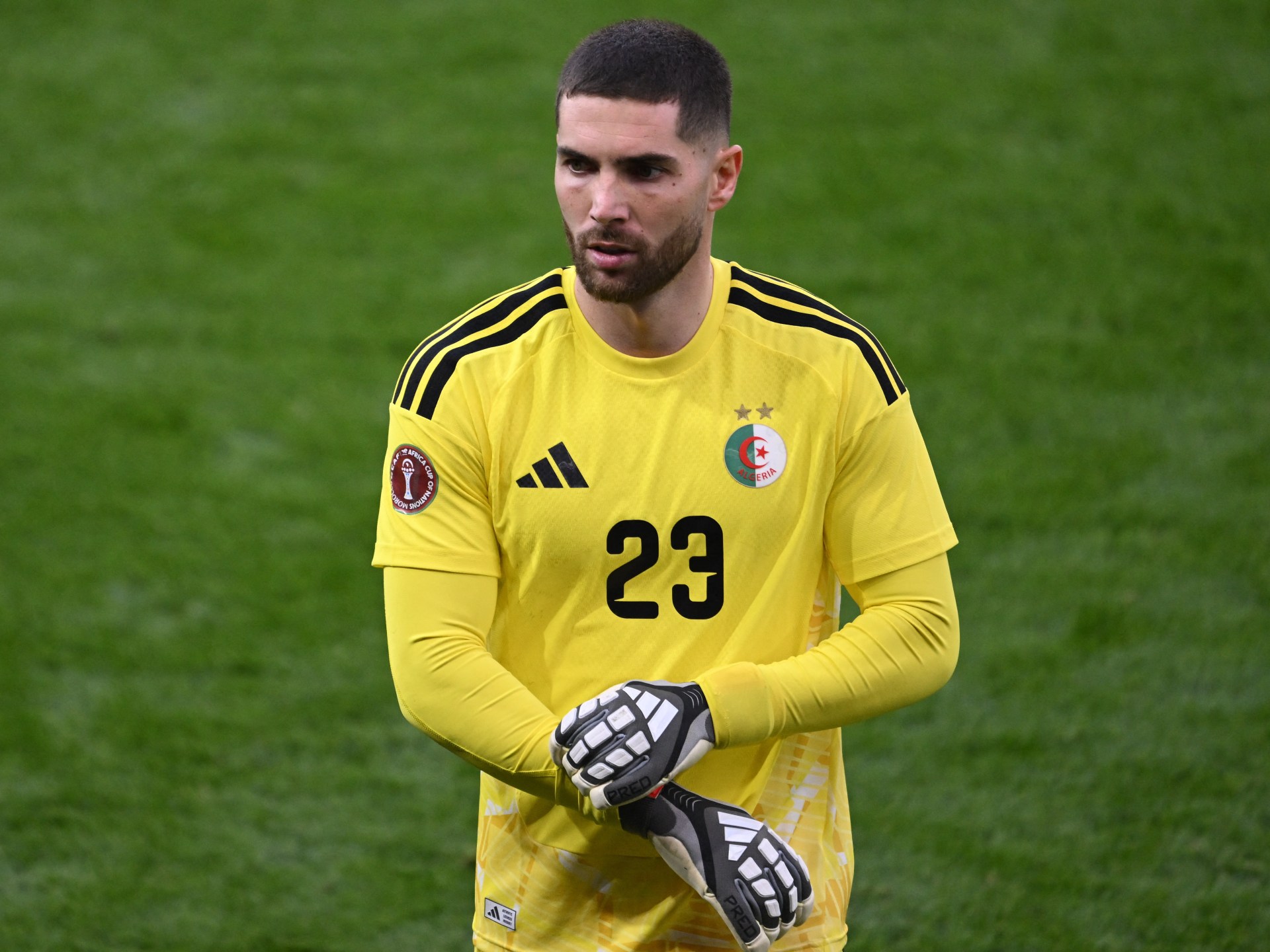 شاهد.. لوكا زيدان يعود للتدريب مرسلا إشارة قوية لمدرب الجزائر قبل المونديال