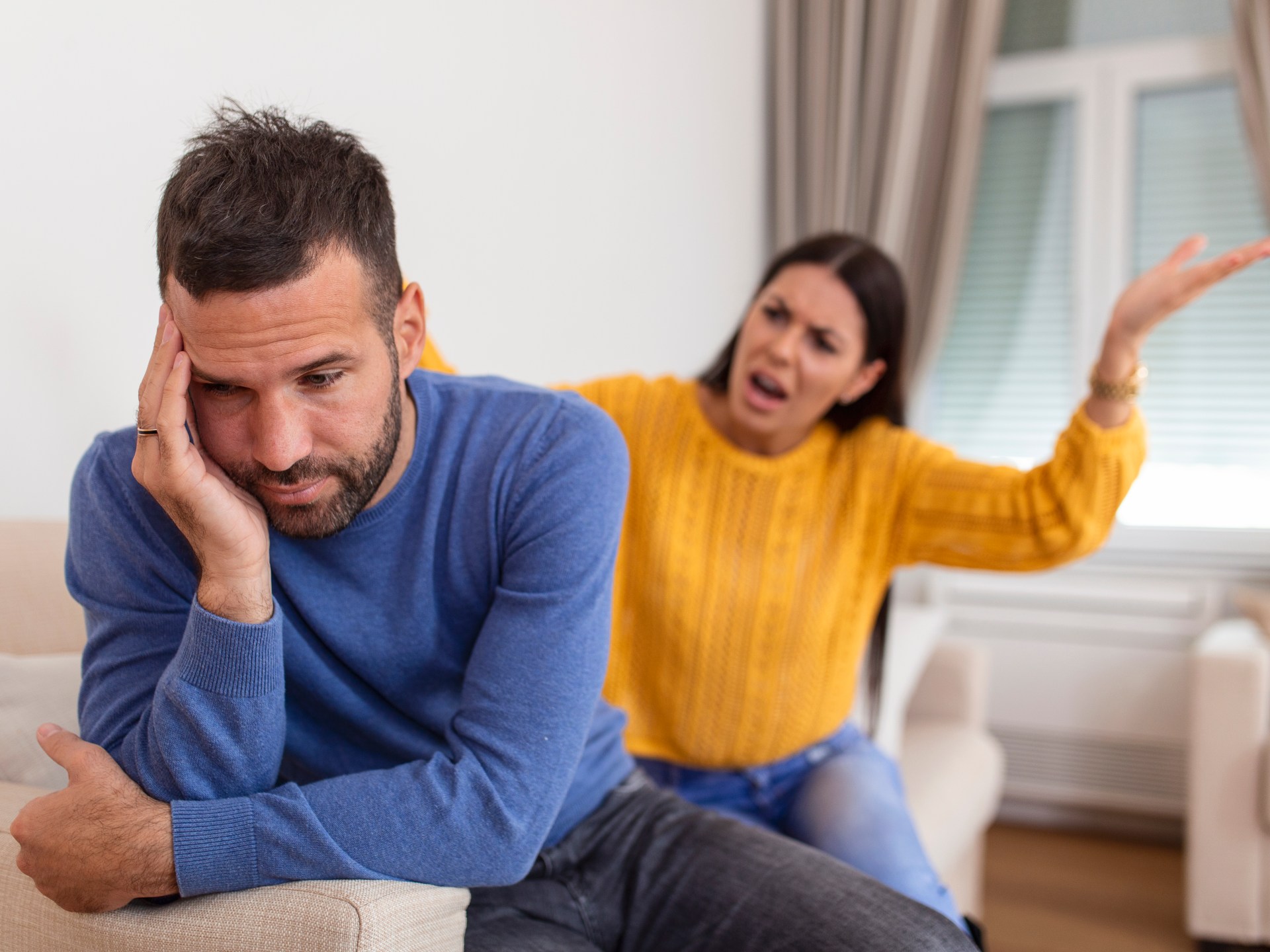 هل تتكرر خلافاتك مع شريكك؟.. 5 تمارين بسيطة قد توقف التصعيد فوراً