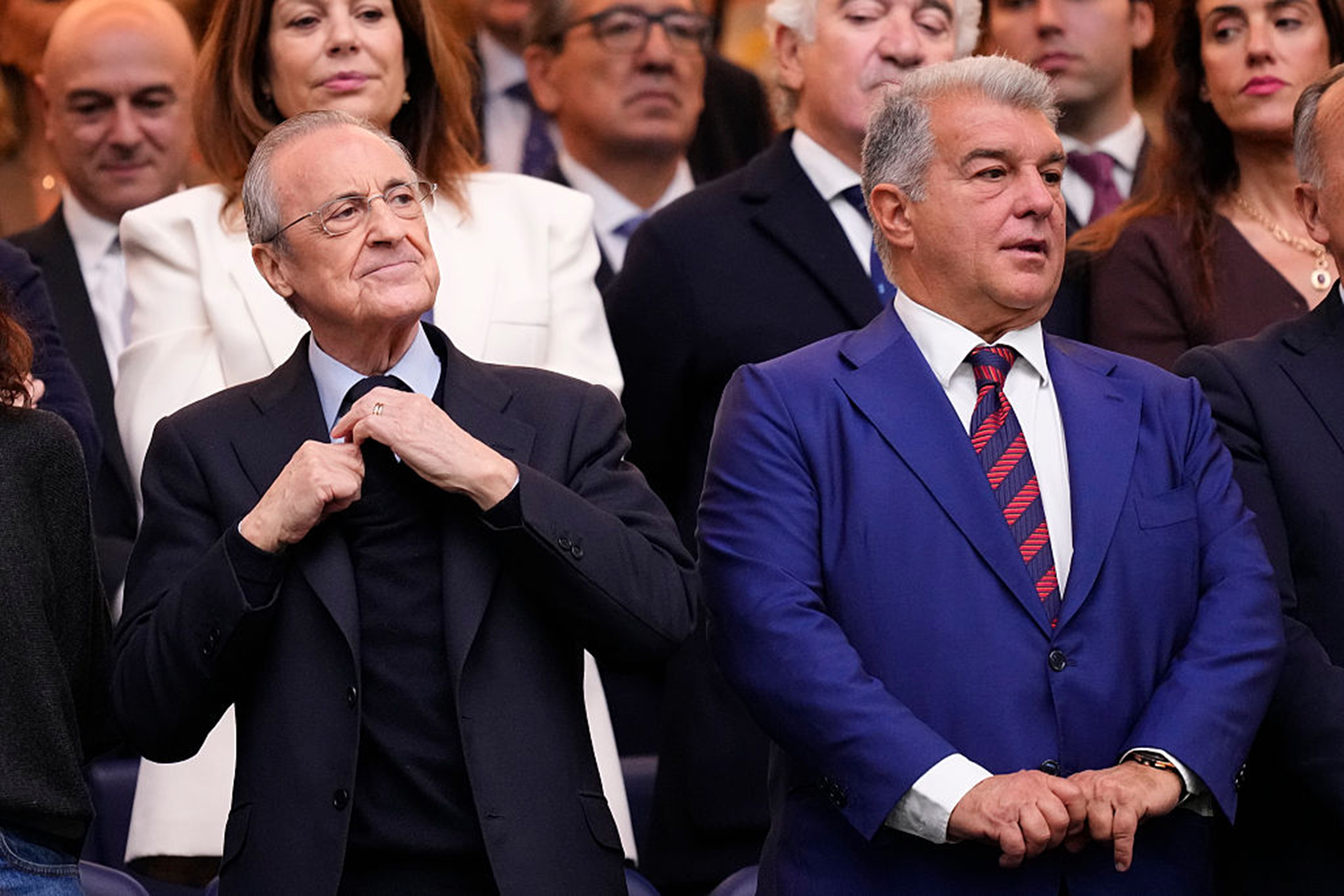 أحدهما اكتسح الآخر.. من يتفوق في "كلاسيكو الرؤساء" بين بيريز ولابورتا؟
