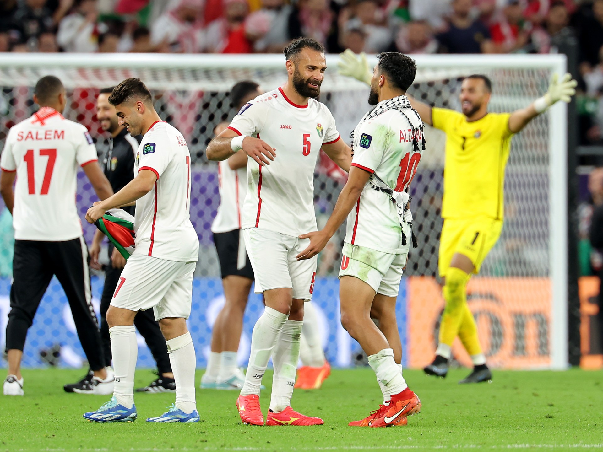 التعمري وعلوان يتصدران قائمة الأردن الأولية لمونديال 2026