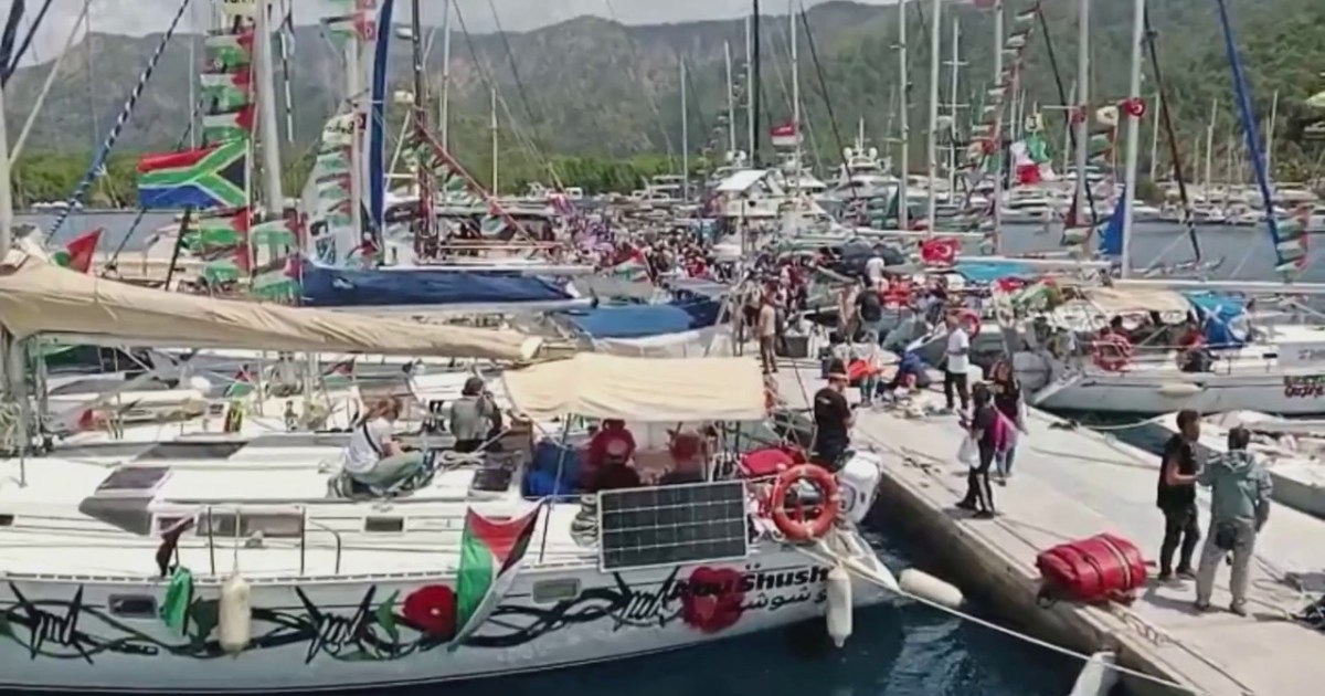 500 ناشط على 54 قارباً.. أسطول الصمود العالمي يبحر من مرمريس التركية إلى غزة