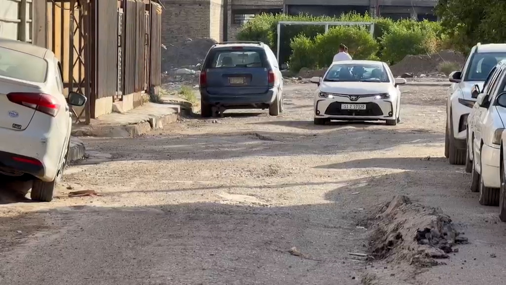 في استقبال حكومة الزيدي.. ذاكرة عراقية مثقلة بالوعود