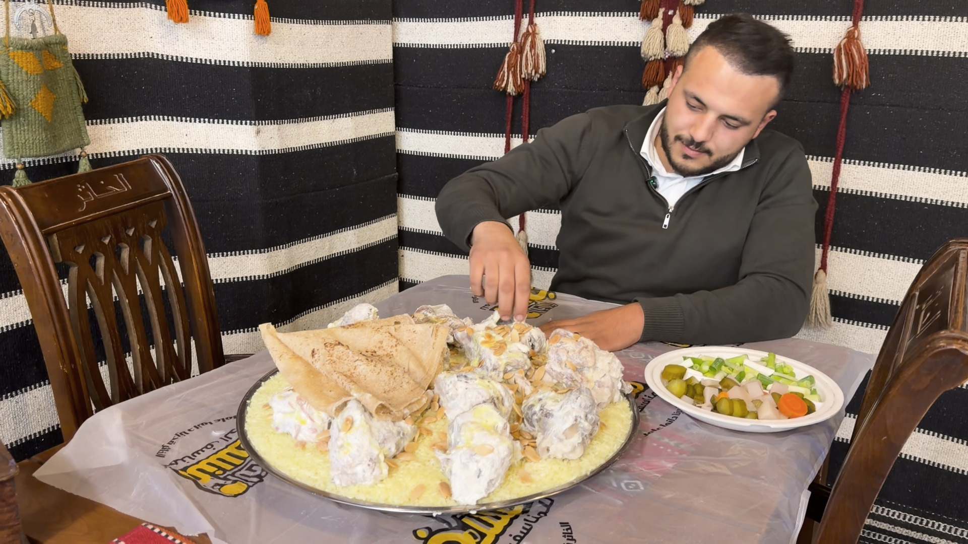 سيد مائدة العيد.. هل تتخيل "الأضحى" في عمّان بلا رائحة المنسف؟