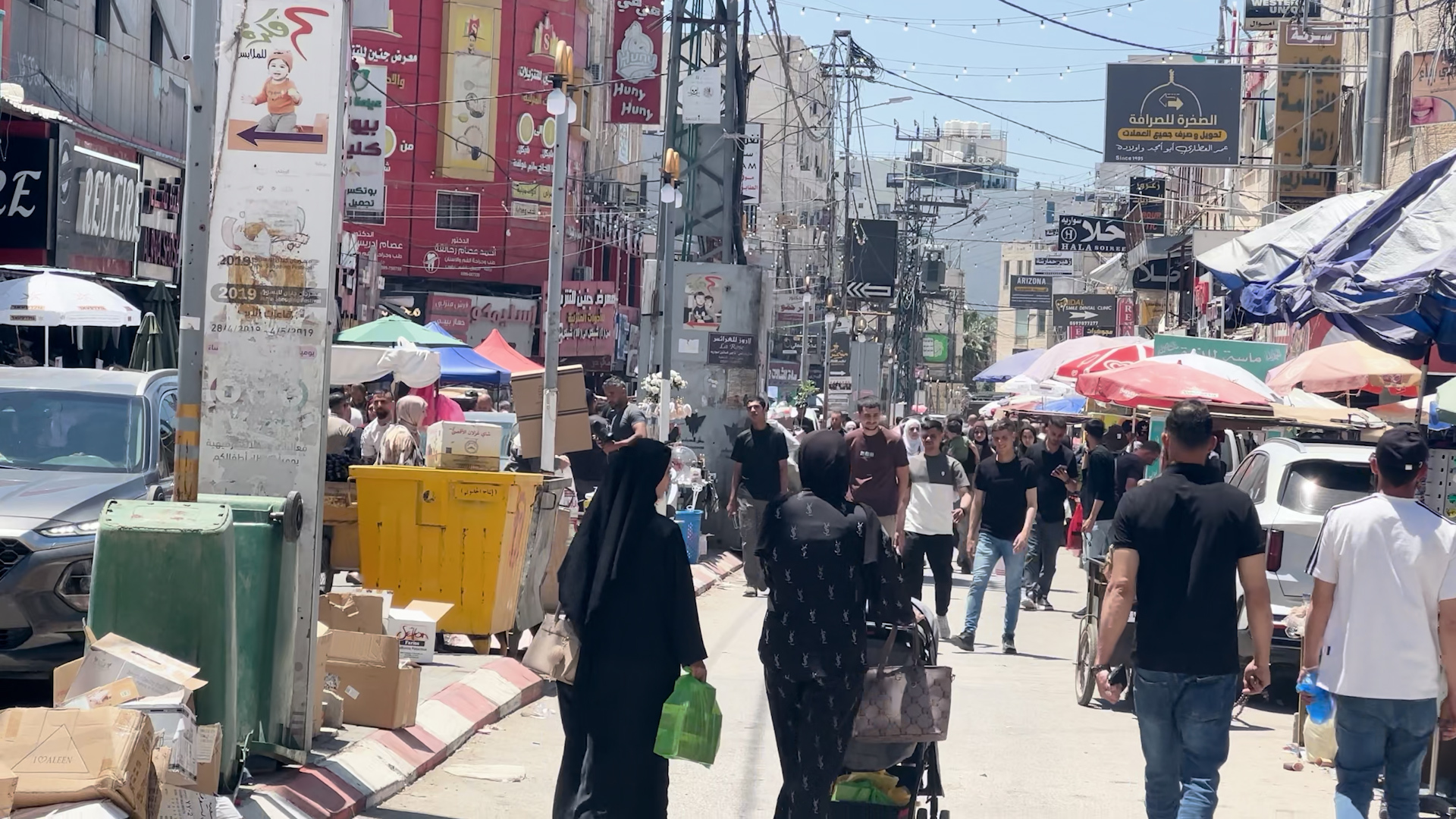 فلسطينيو الضفة يستقبلون عيد الأضحى برواتب منقوصة وأسواق راكدة