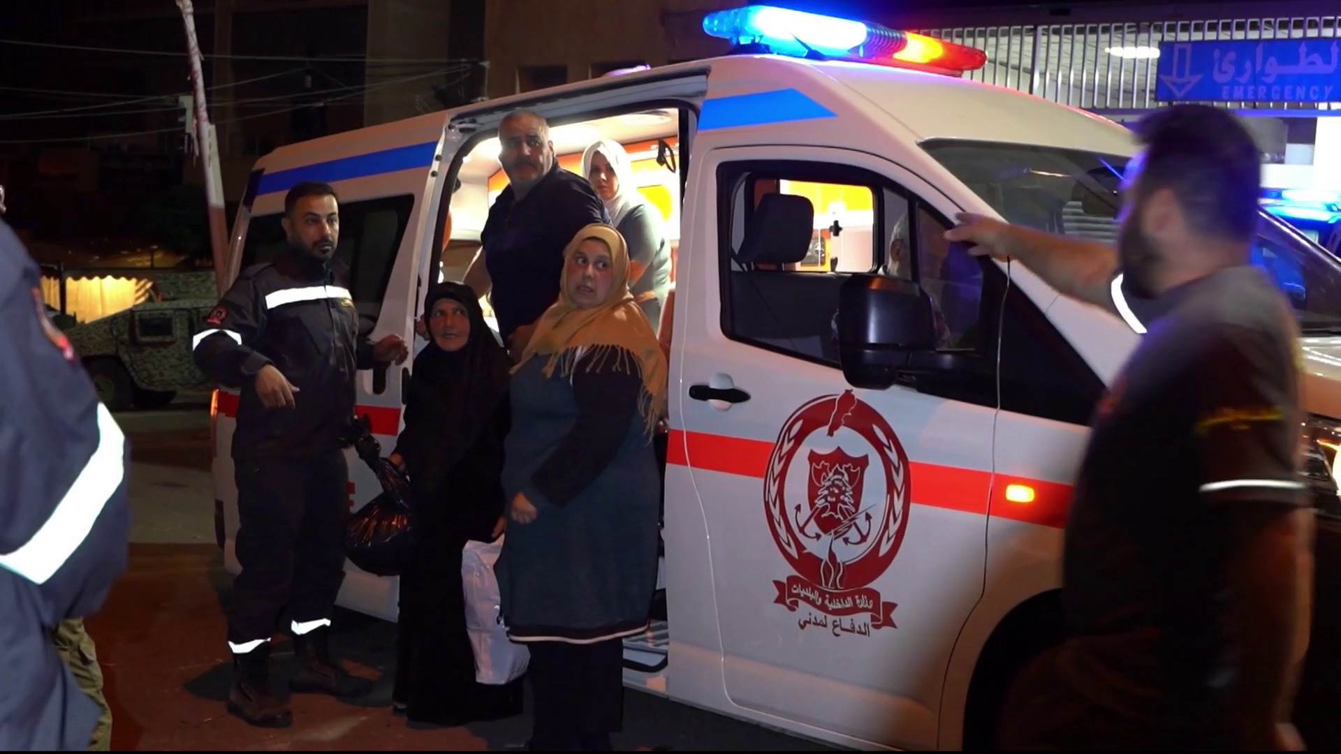 "قلب الجنوب" يتحول إلى أرض محروقة.. تفاصيل النزوح القسري الأخير من النبطية