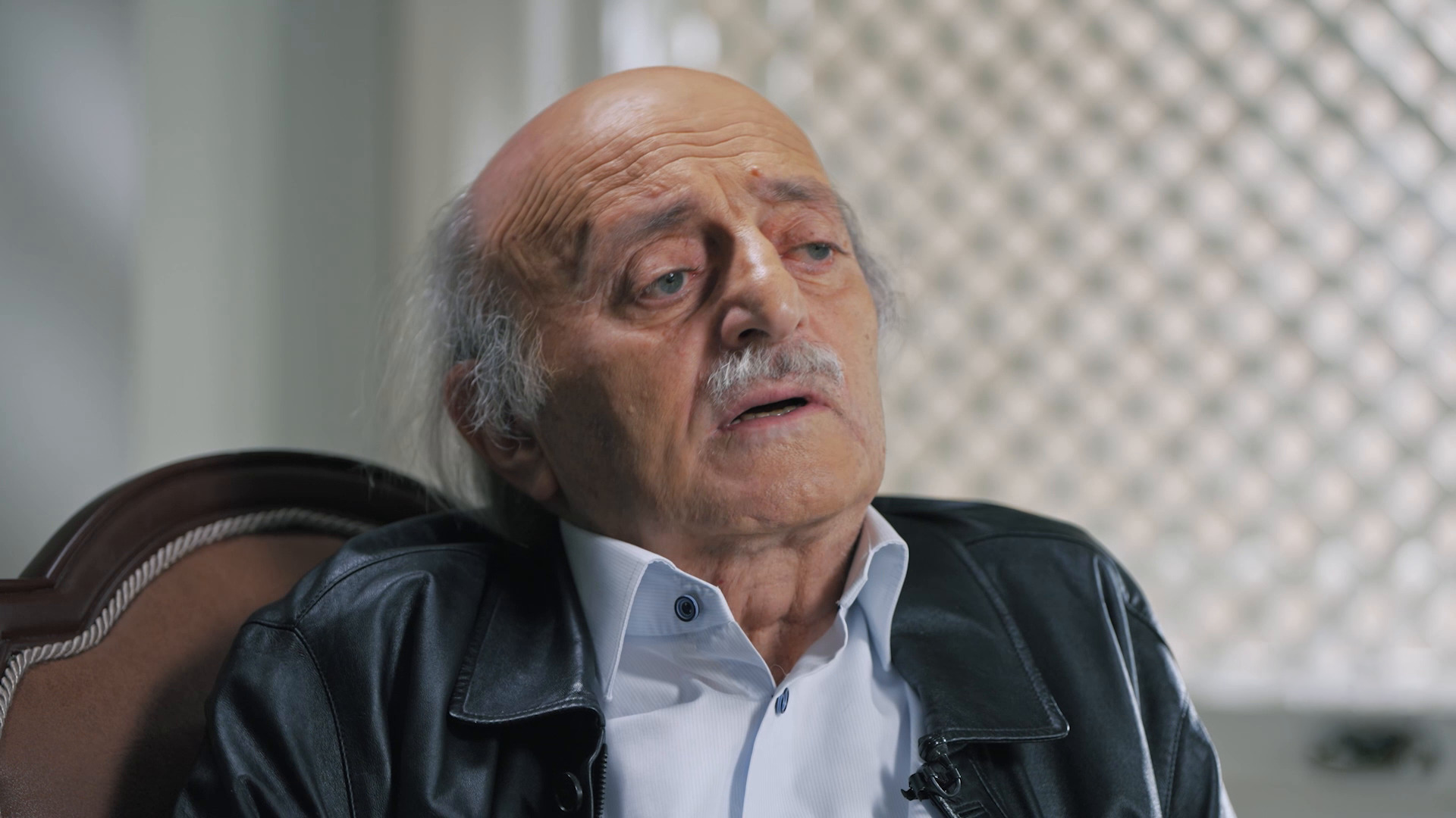 جنبلاط.. الأسد أراد تدمير بيروت على رأس عرفات وتحالف العلويين والموارنة أضعف السنة