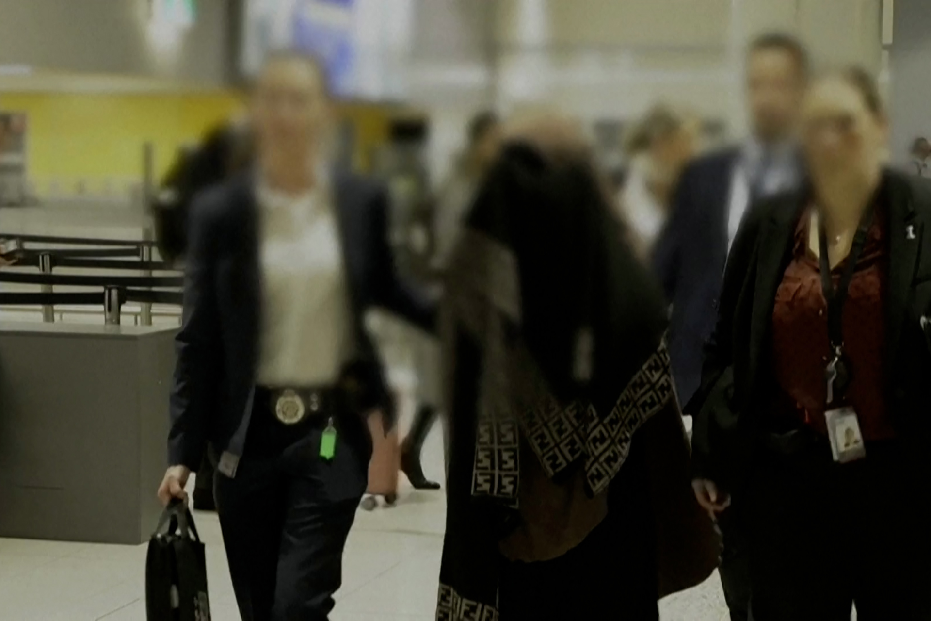 رايتس ووتش تدعو أستراليا لضمان محاكمة عادلة لثلاث نساء عائدات من سوريا
