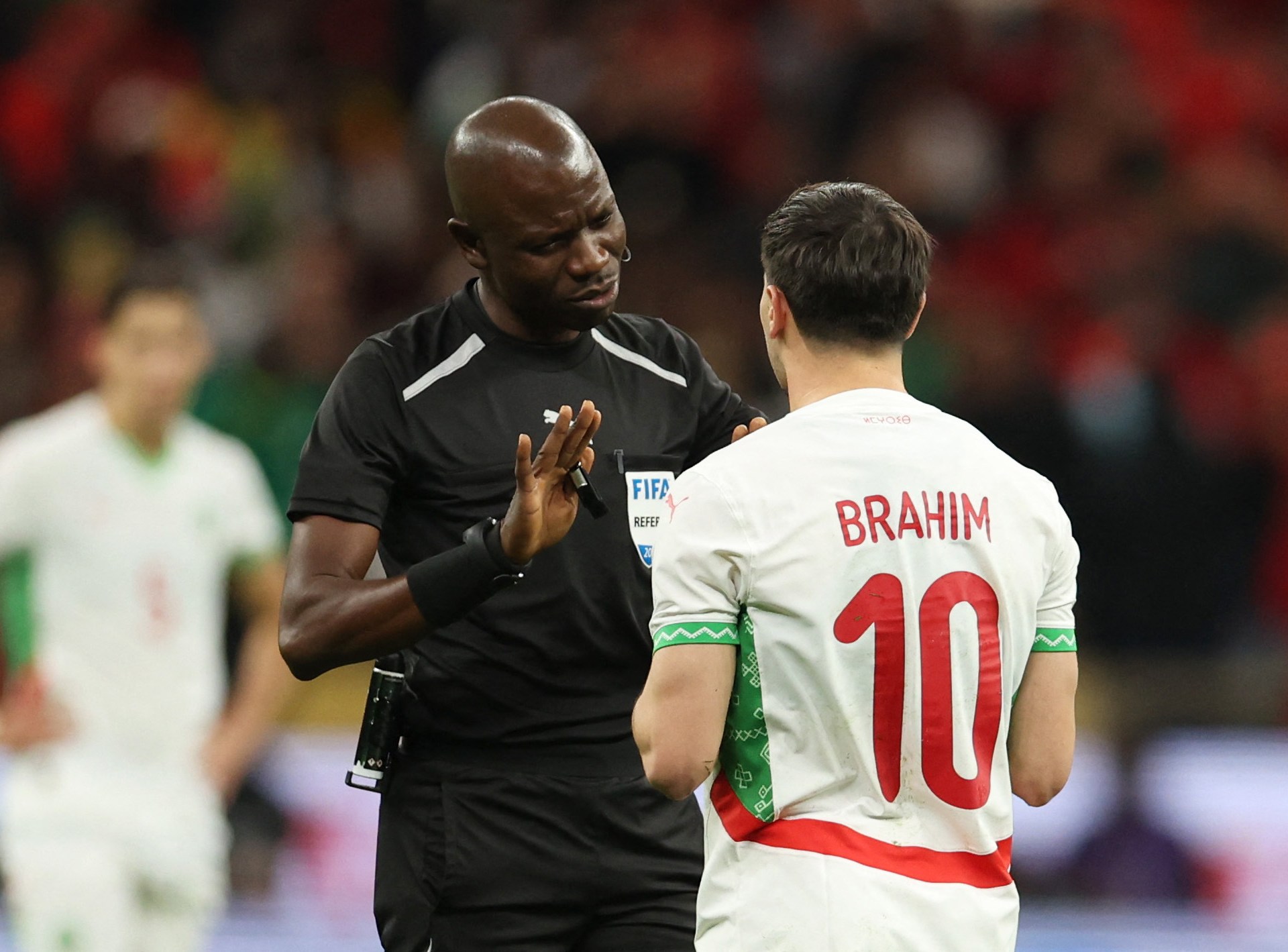 احتجاج مغربي على ندالا حكم نهائي كأس أفريقيا بين "أسود الأطلس" والسنغال.. ما القصة؟
