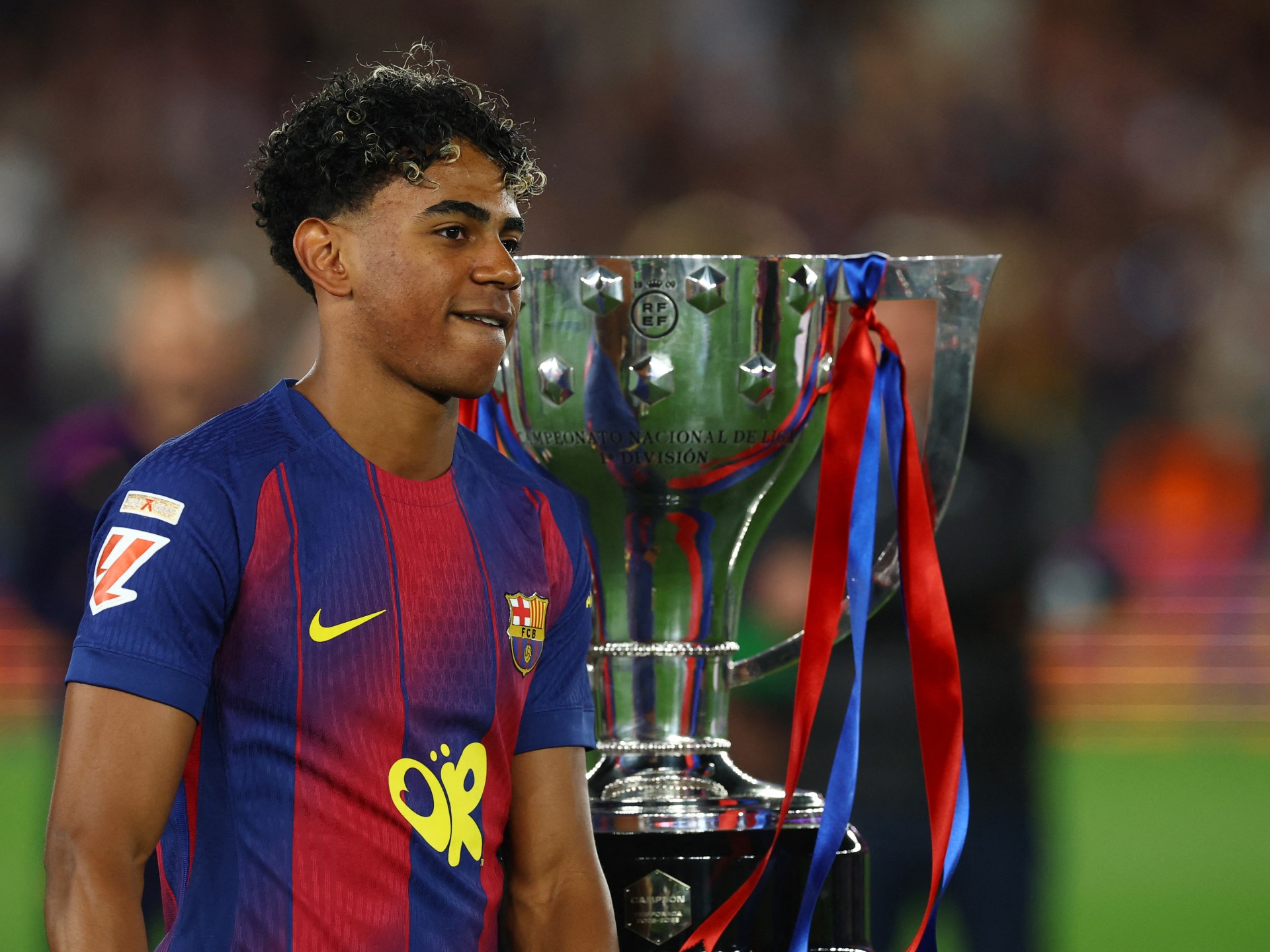 بين سحر جمال وتخبط ريال مدريد.. 5 أسباب رسمت طريق برشلونة لاكتساح الليغا