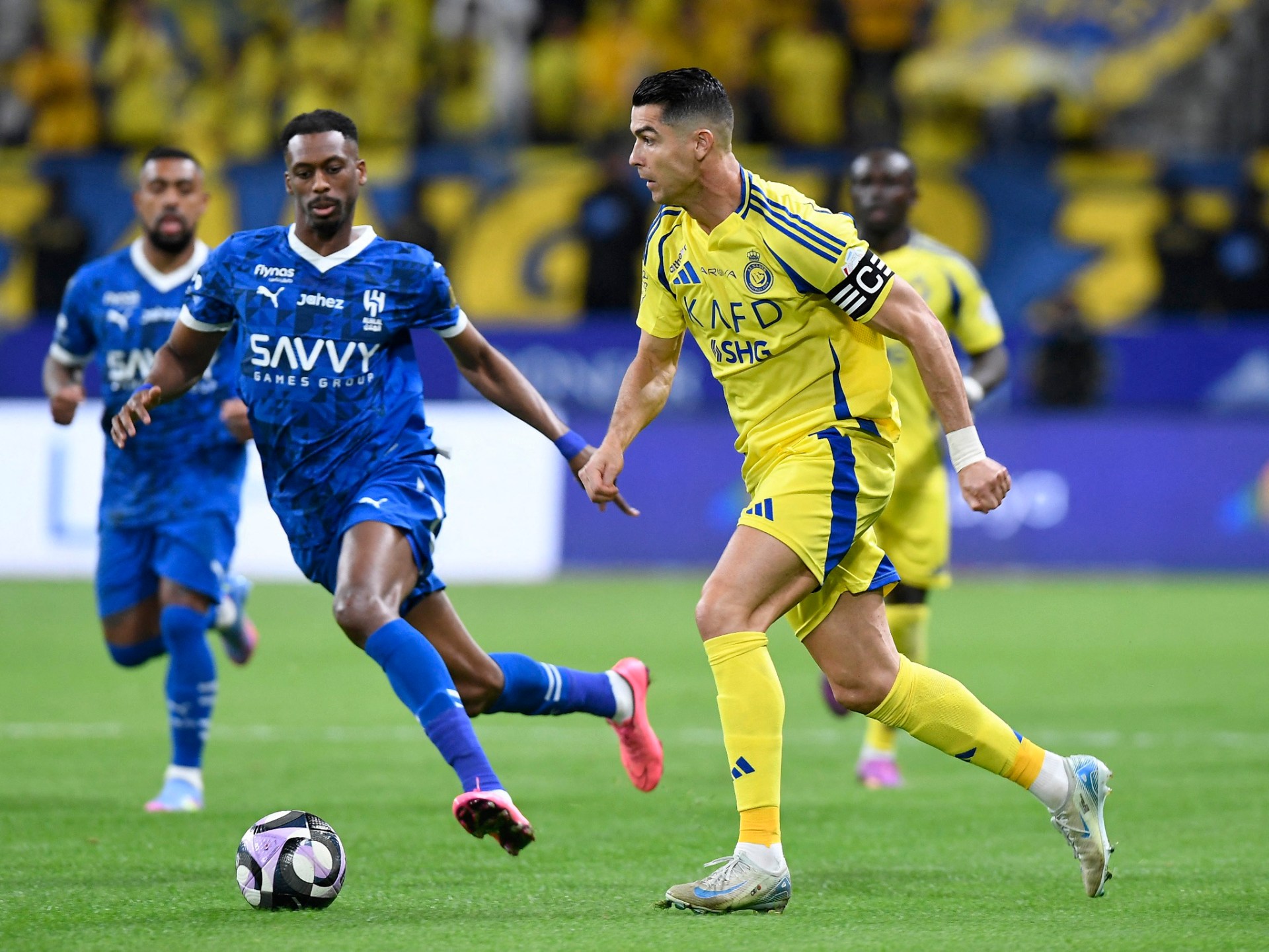 موعد مباراة النصر والهلال في الدوري السعودي والقنوات الناقلة للديربي الحاسم