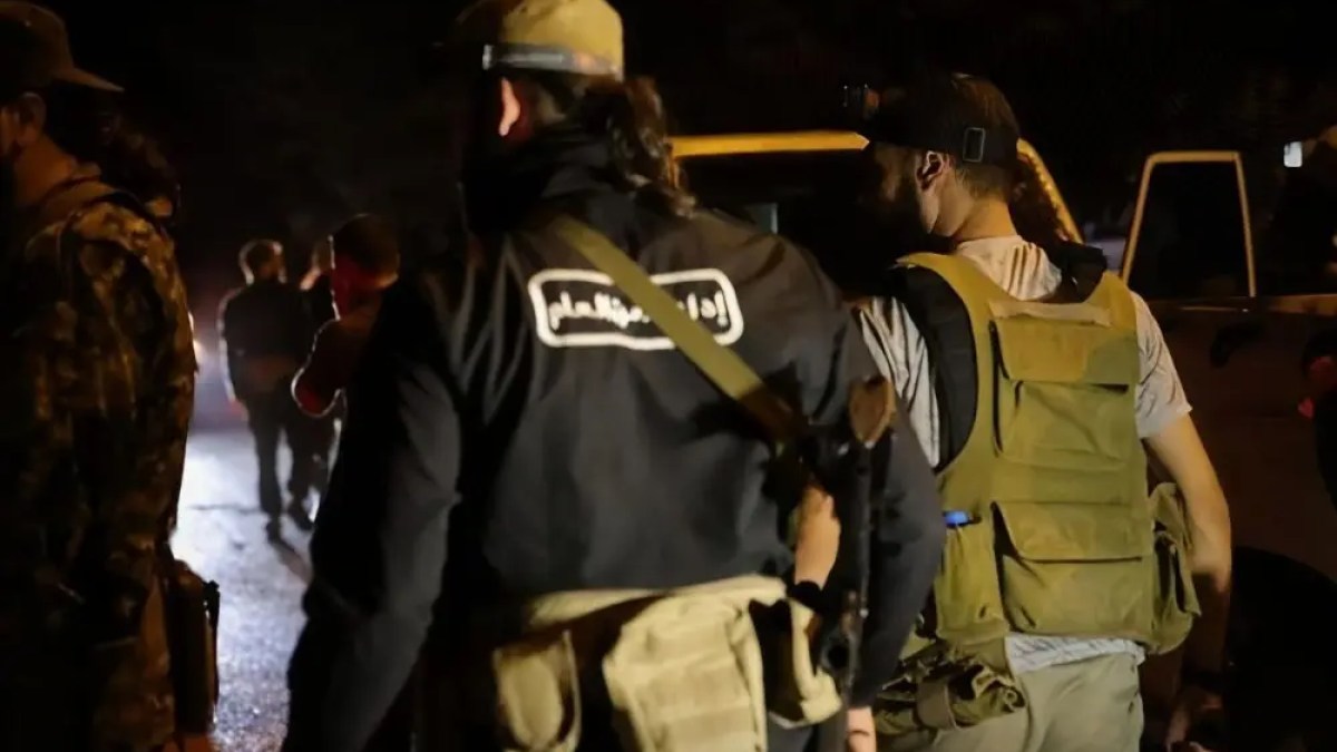 مجموعات مسلحة تستهدف نقاطا أمنية في السويداء بسوريا