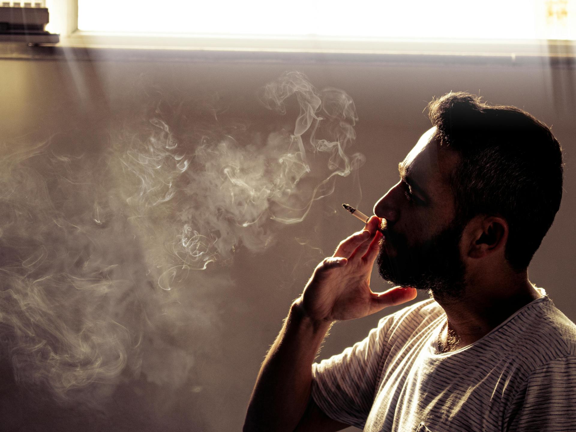 التدخين يهدد صحة 1.2 مليار شخص حول العالم