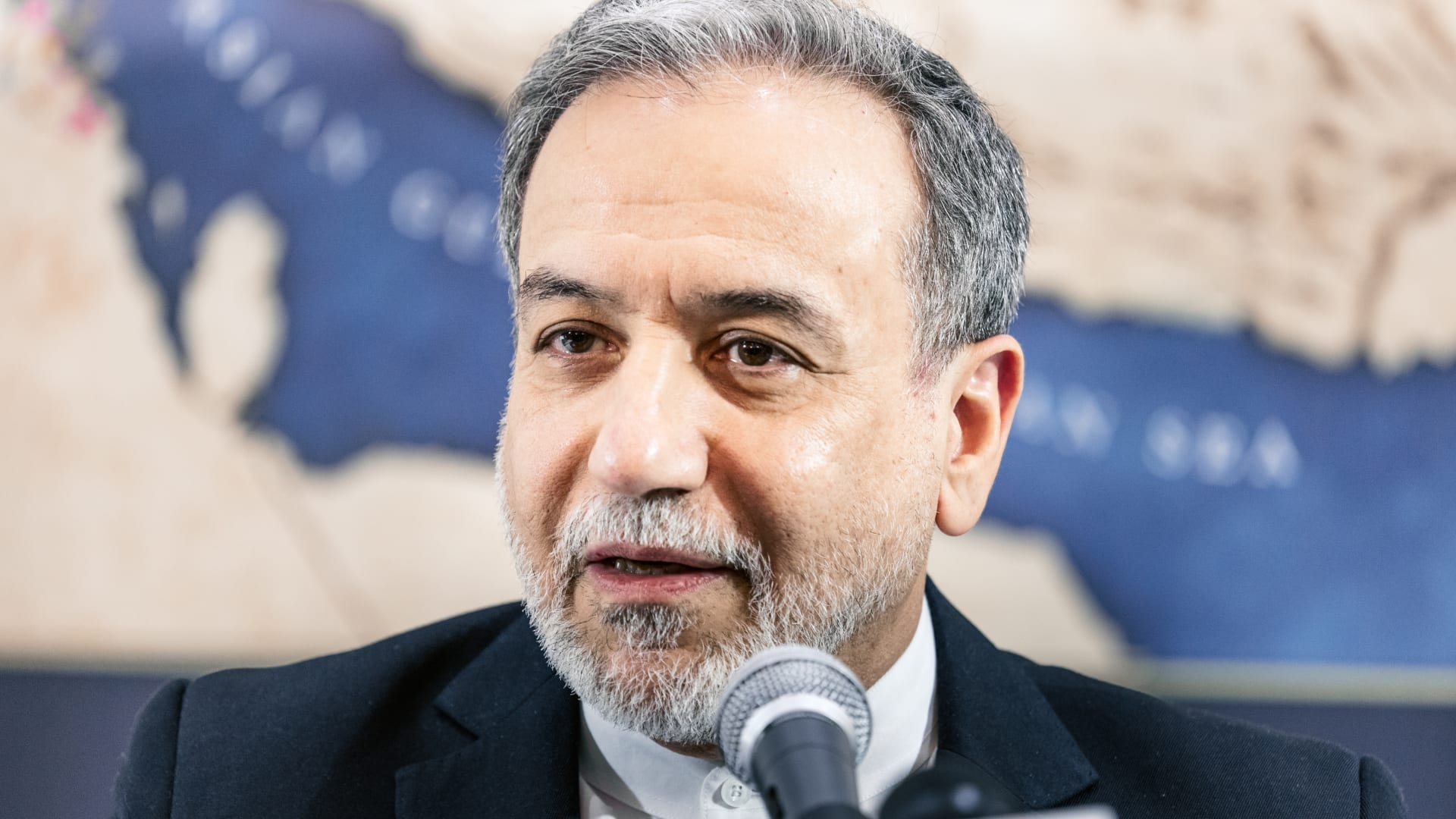 "أقرب من أي وقت".. وزير خارجية إيران يعلق على قرب التوصل لاتفاق مع أمريكا