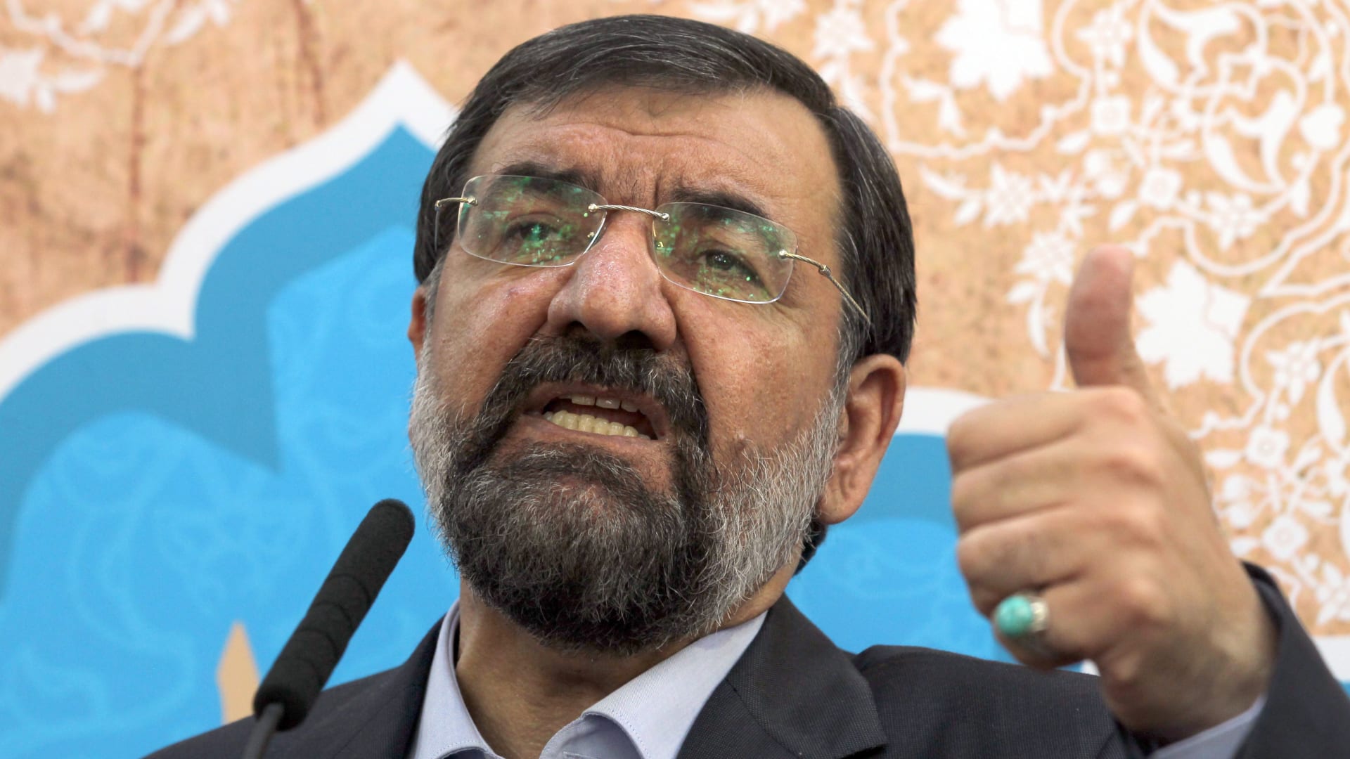 مسؤول إيراني رفيع يكشف بندا "لا يود ترامب الإعلان عنه صراحة" باتفاق السلام مع إيران