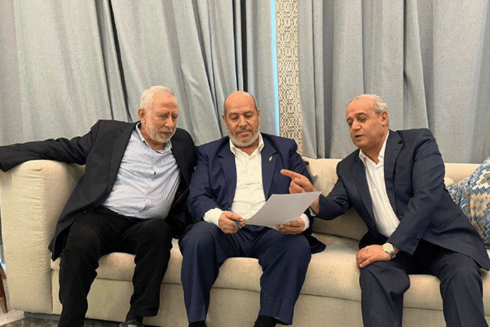 تعثر اجتماعات الفصائل الفلسطينية في القاهرة بسبب "البند 8"